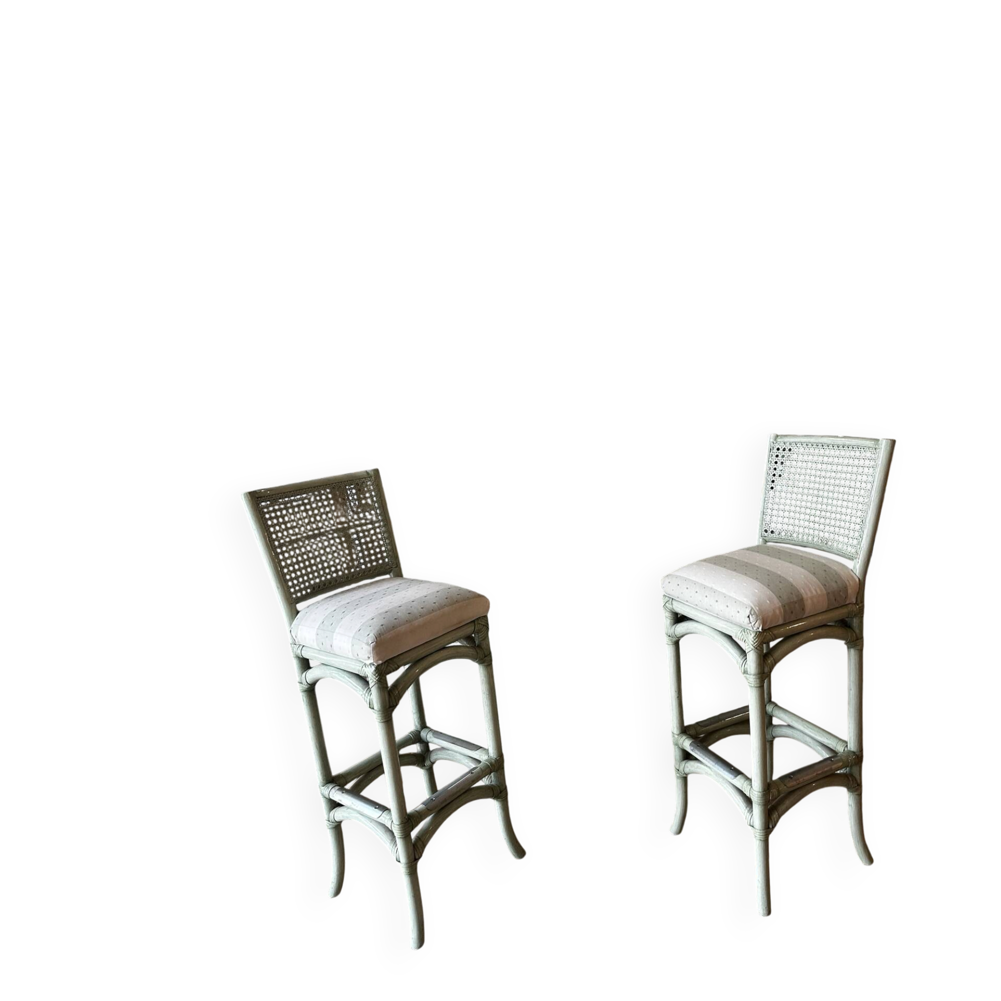 Ensemble bar et tabourets vintage en rotin