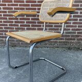 Cesca chair B64 with armrests by Marcel Breuer Design