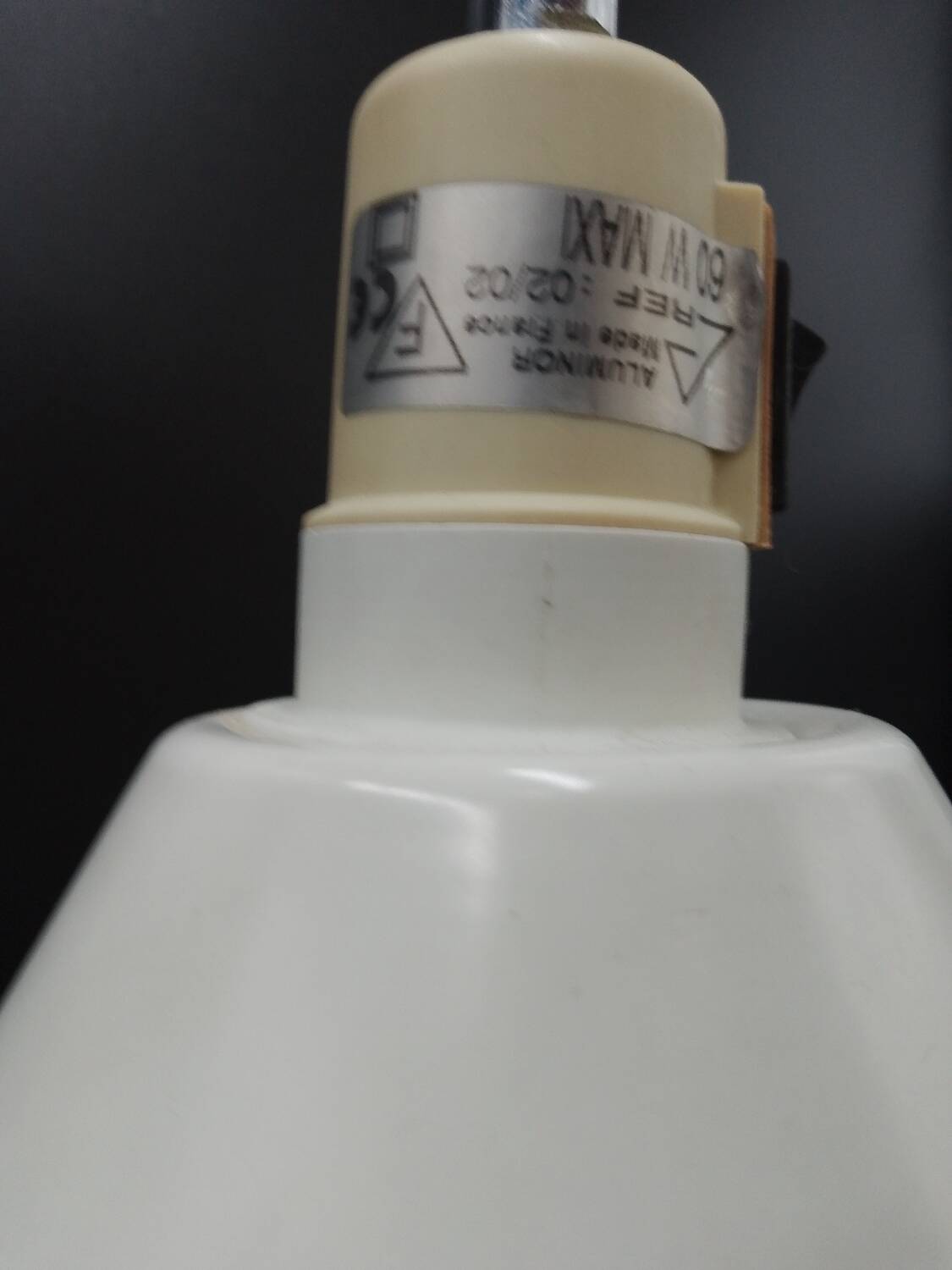 White flexible aluminor chrome and sheet metal table lamp 1970 pop art design