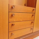 Scandinavian dressing cabinet with round mirror