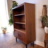 Vintage wooden bookcase/sideboard/bar