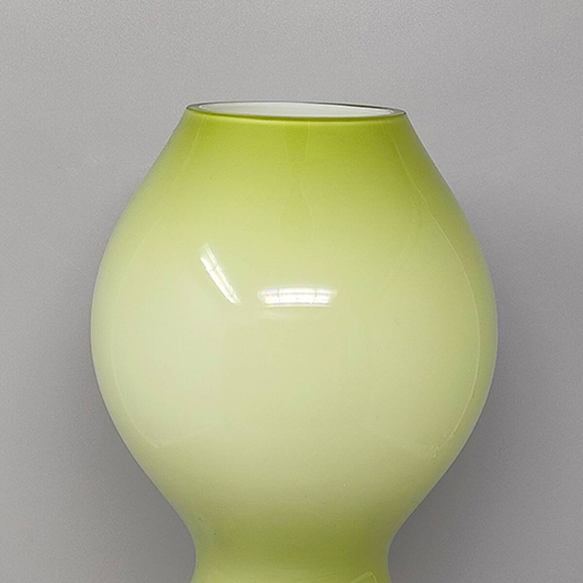 1970s Astonishing Space Age Green Vase in Murano Glass. Made in Italy
