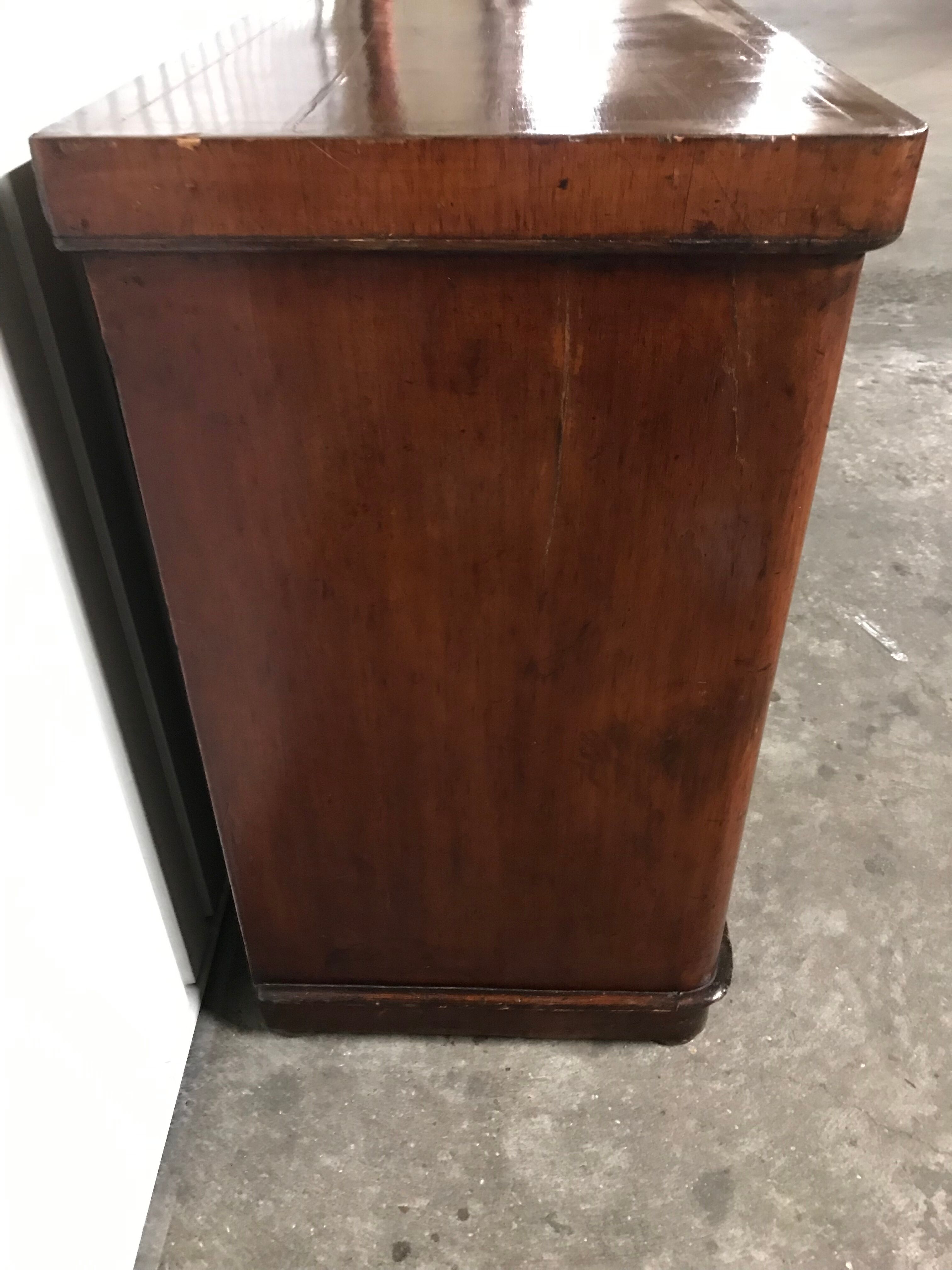 English old chest of drawers