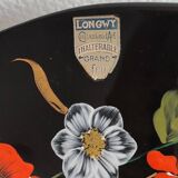 Longwy free-form flat.
