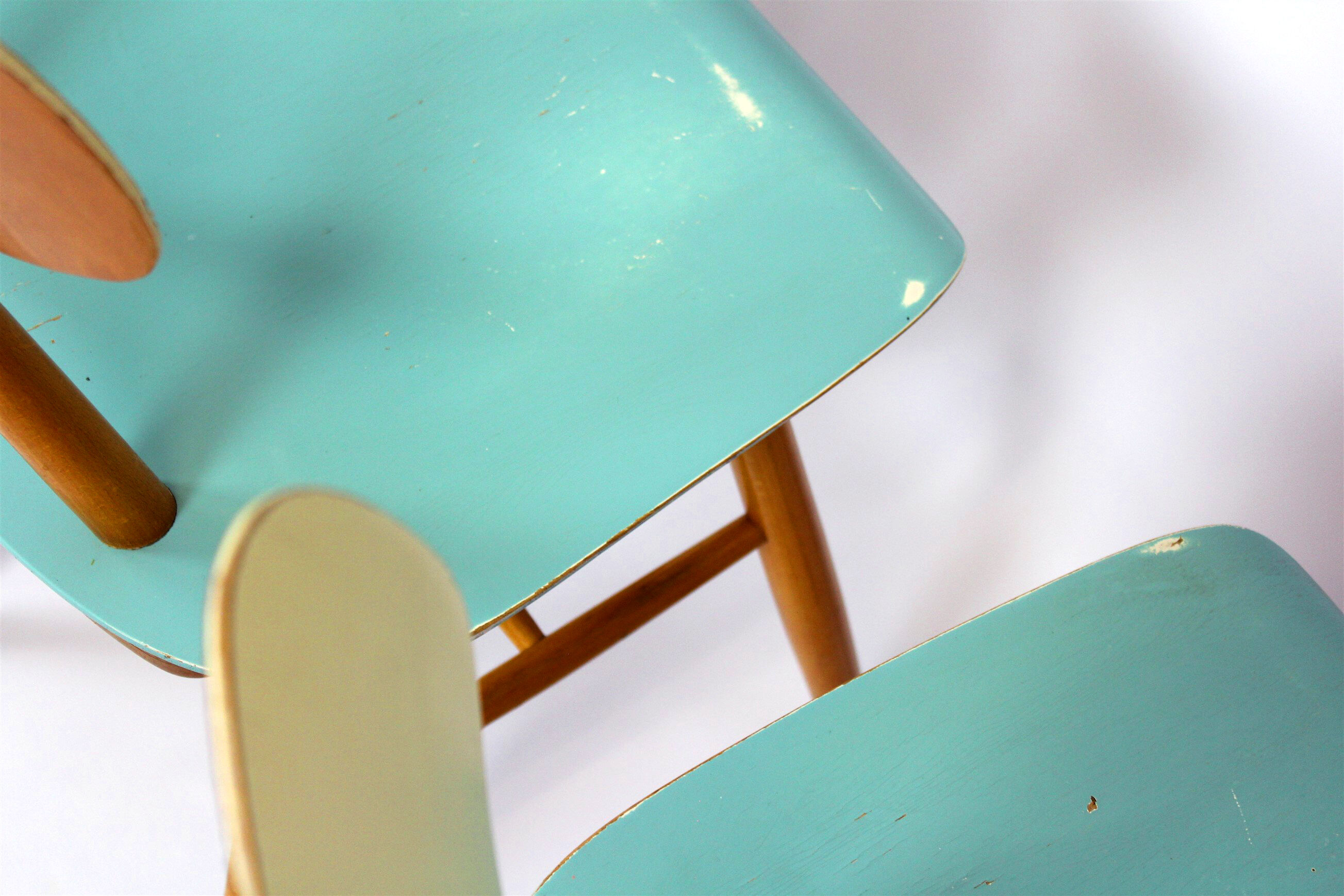 Chaises de salle à manger vintage en bois de Ton, 1971