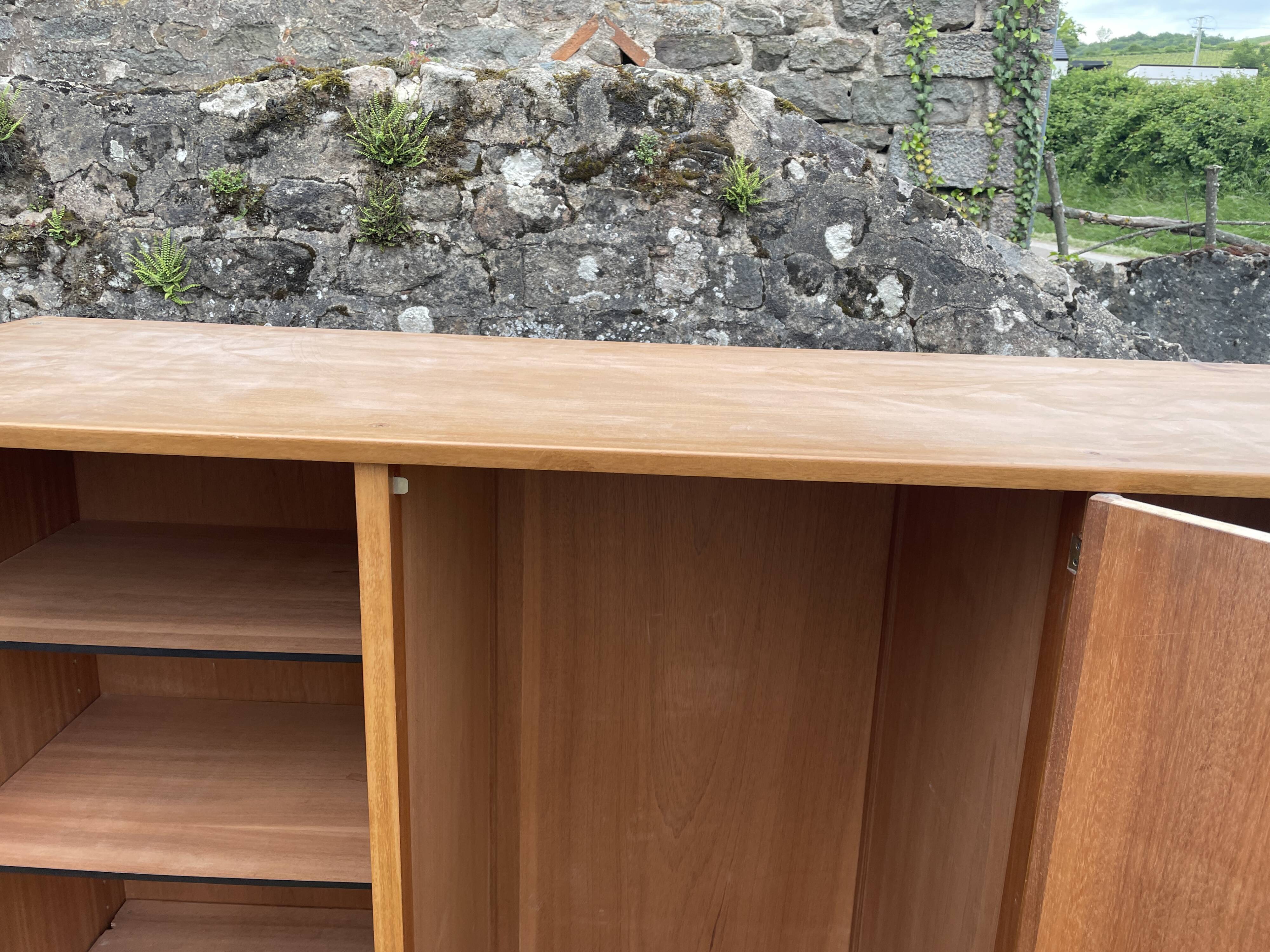 Wardrobe dressing room 1960