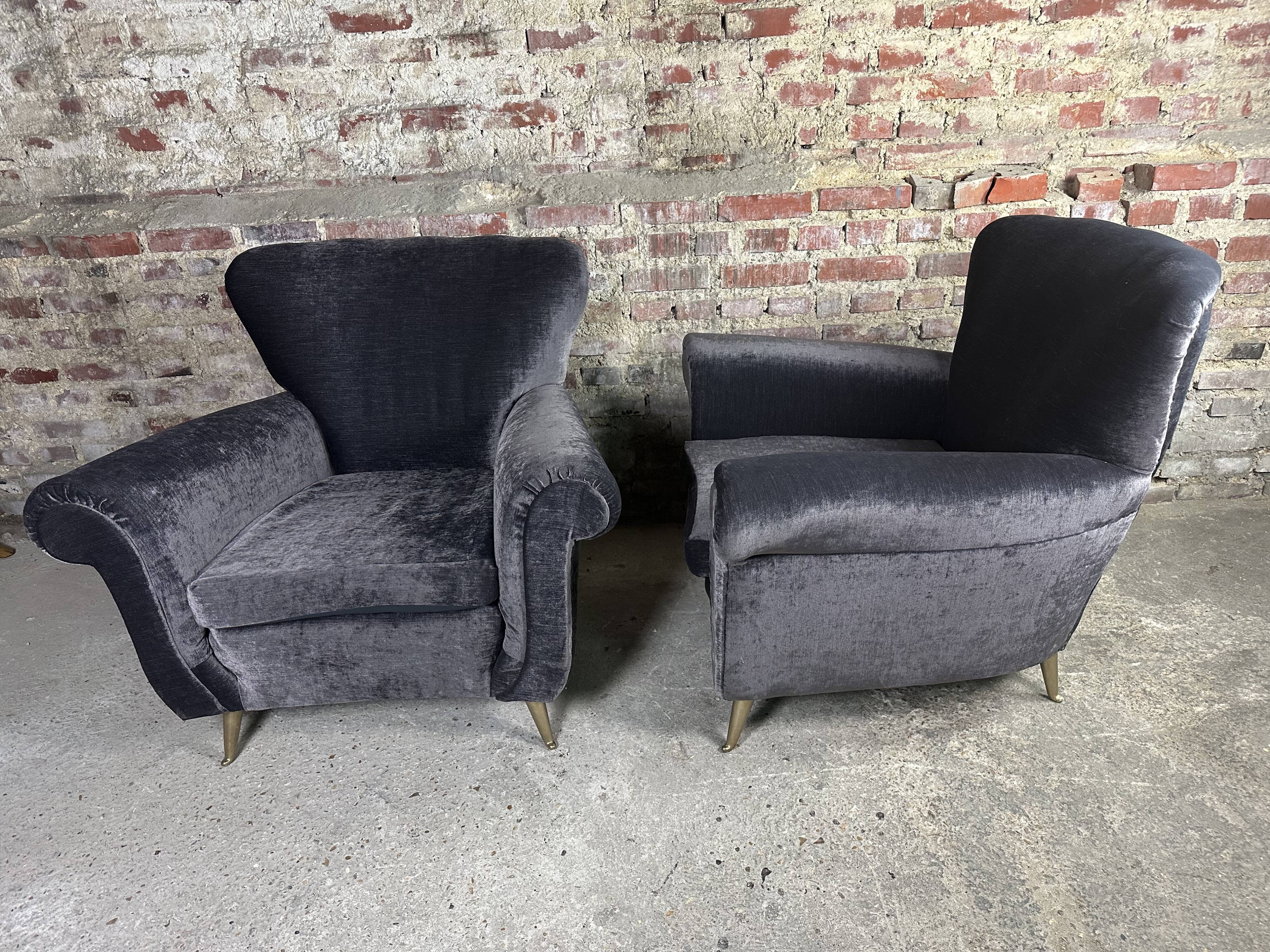 Pair of vintage italian armchairs 1950 by Isa Bergamo