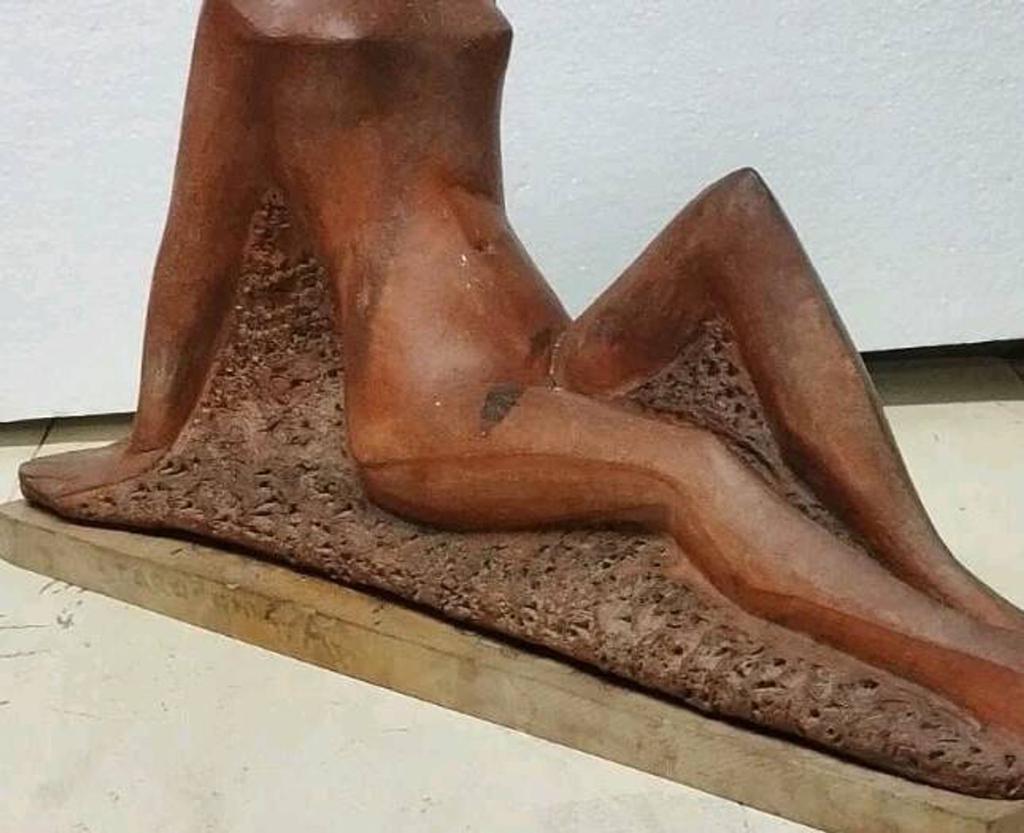 Terracotta sculpture of a female nude by Alberto Sparapani, signed.