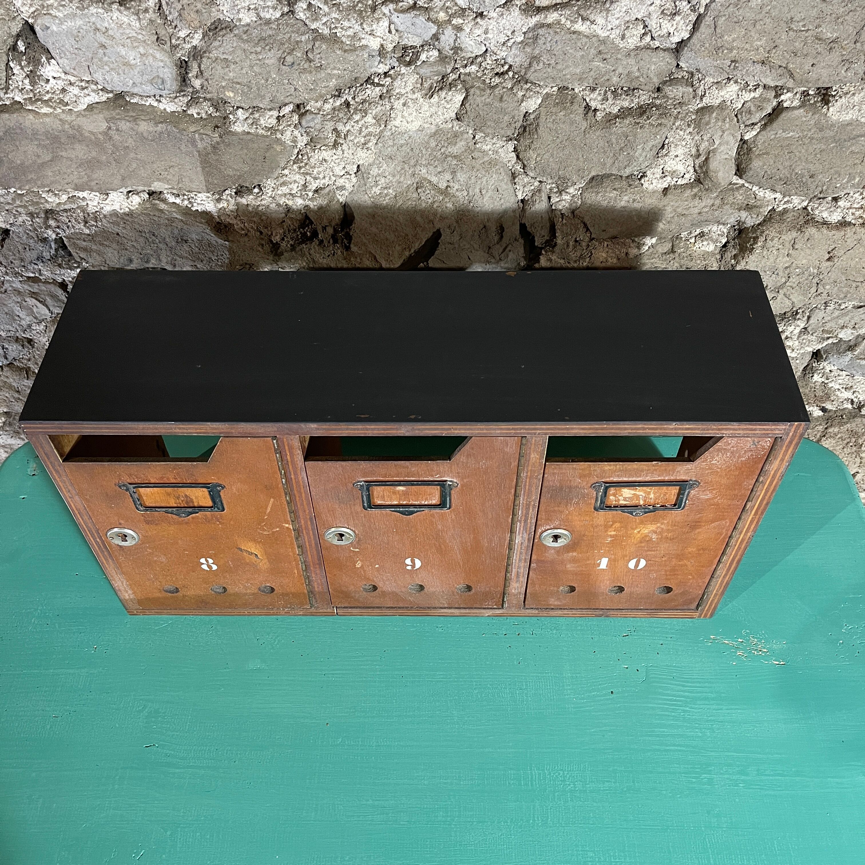 Block of 3 mailboxes from the 70s/80s