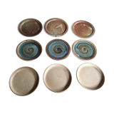 Set of 9 stoneware plates