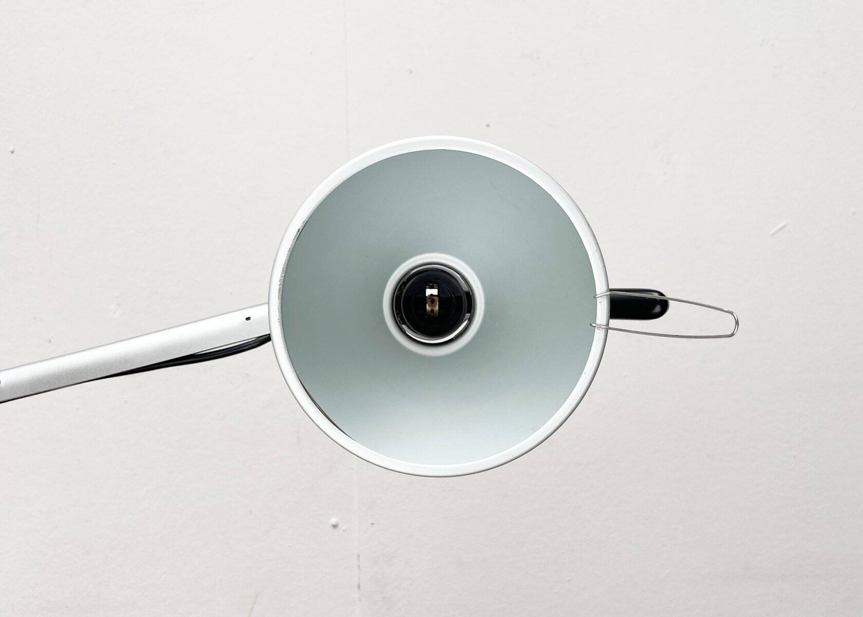 Fortebraccio D33 table lamp by Alberto Meda and Paolo Rizzatto for Luceplan.