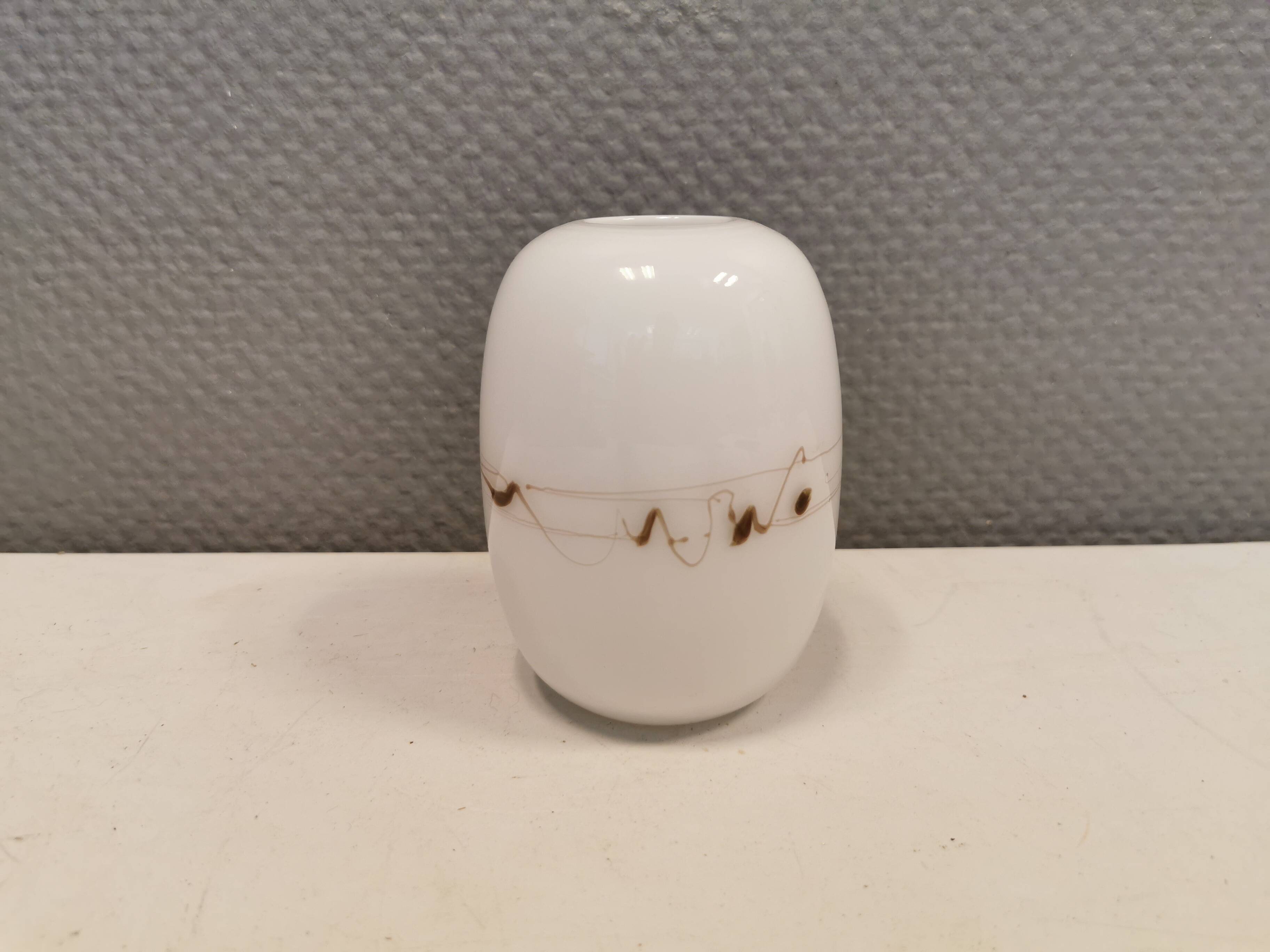 Small beautiful vase, designed by Michael Bang for Holmegaard Denmark in 1983.