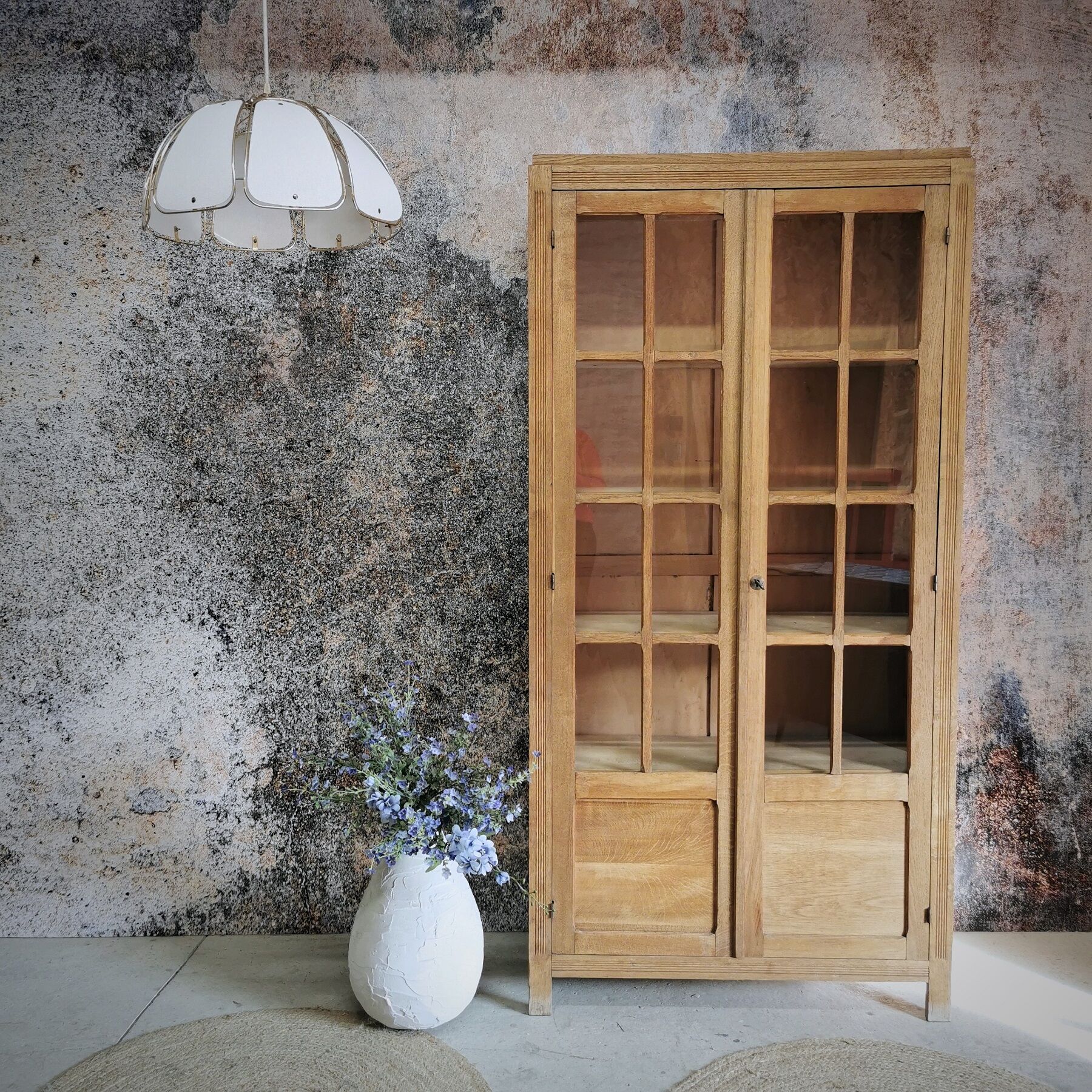 Suspension structure metal and linen