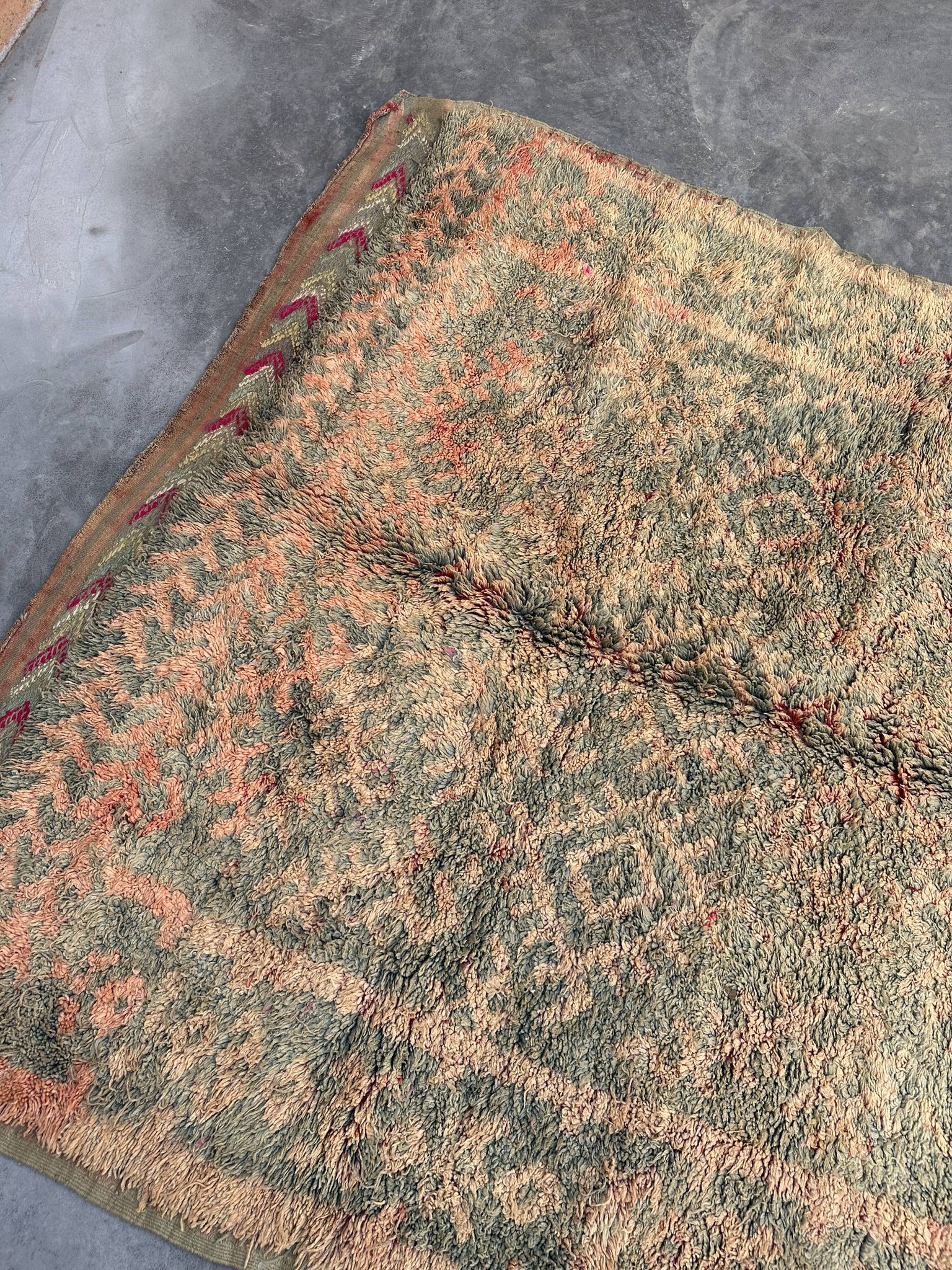 Tapis Marocain pêche et vert - 220 x 388 cm