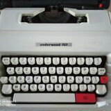 Underwood 152 typewriter
