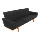 Scandinavian sofa "GE-236", Hans J. Wegner, Getama, Denmark, 1960