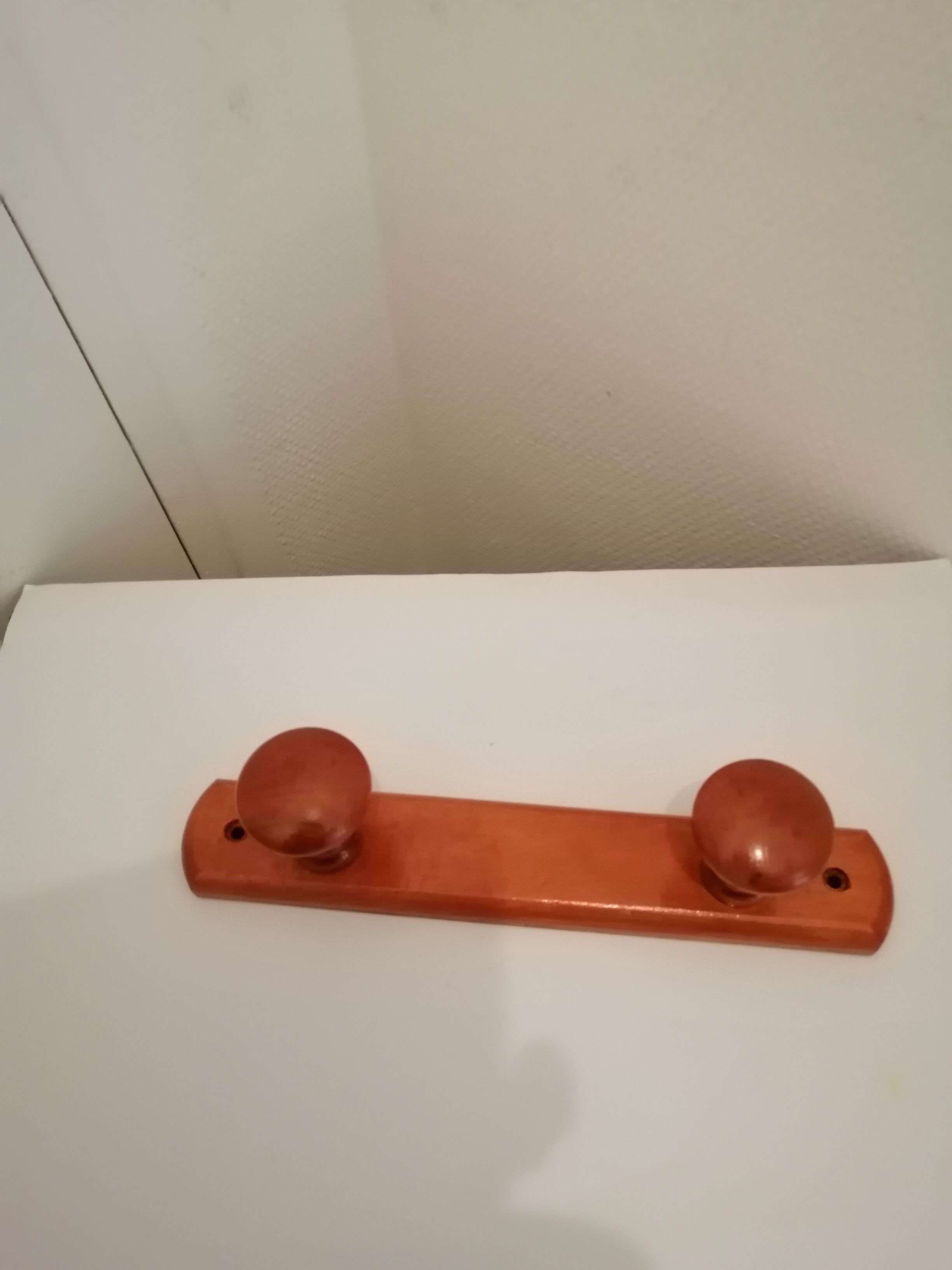 Portemanteau mural en bois 2 pateres