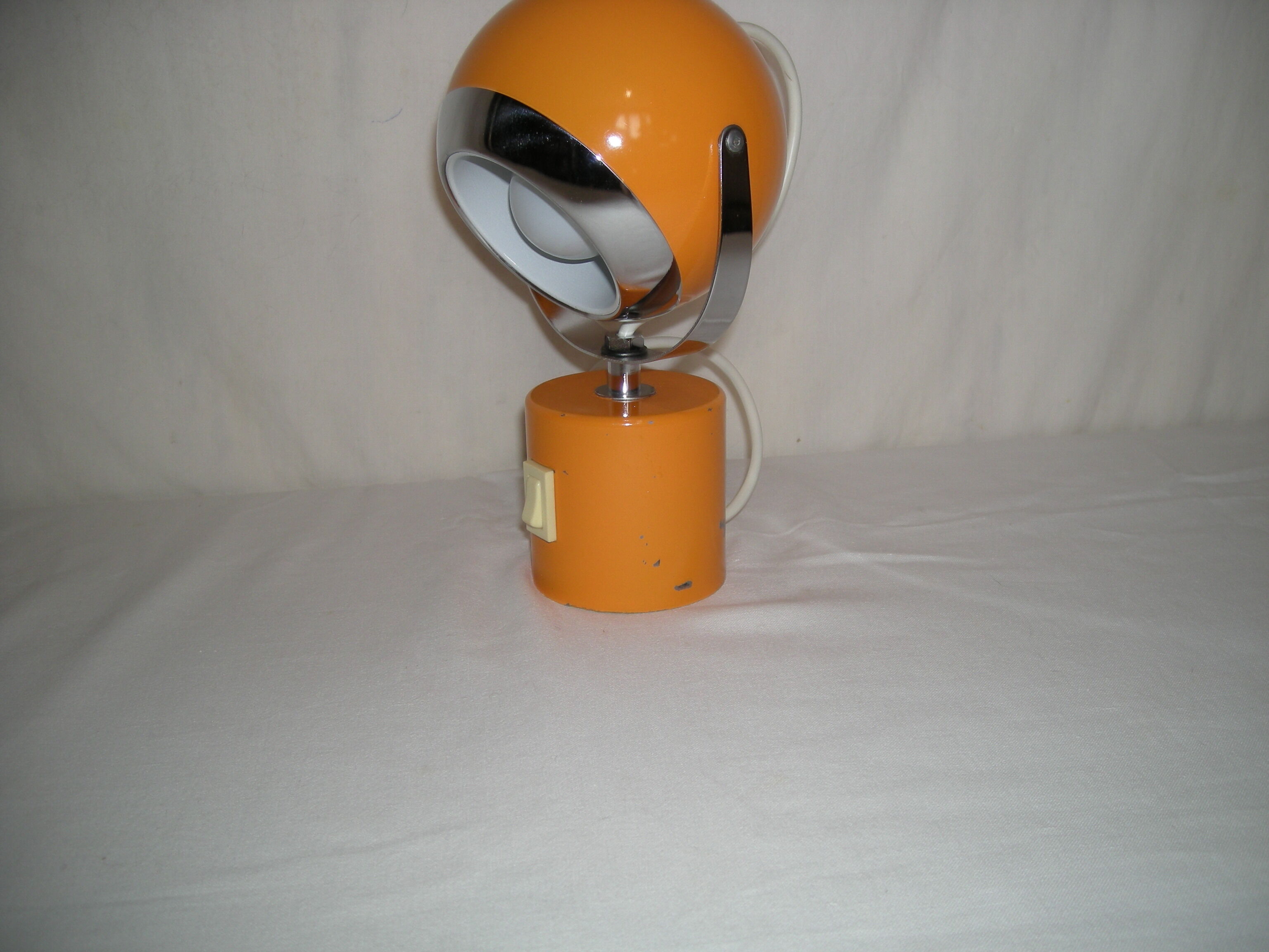 Eye ball lamp from the 60s 70s