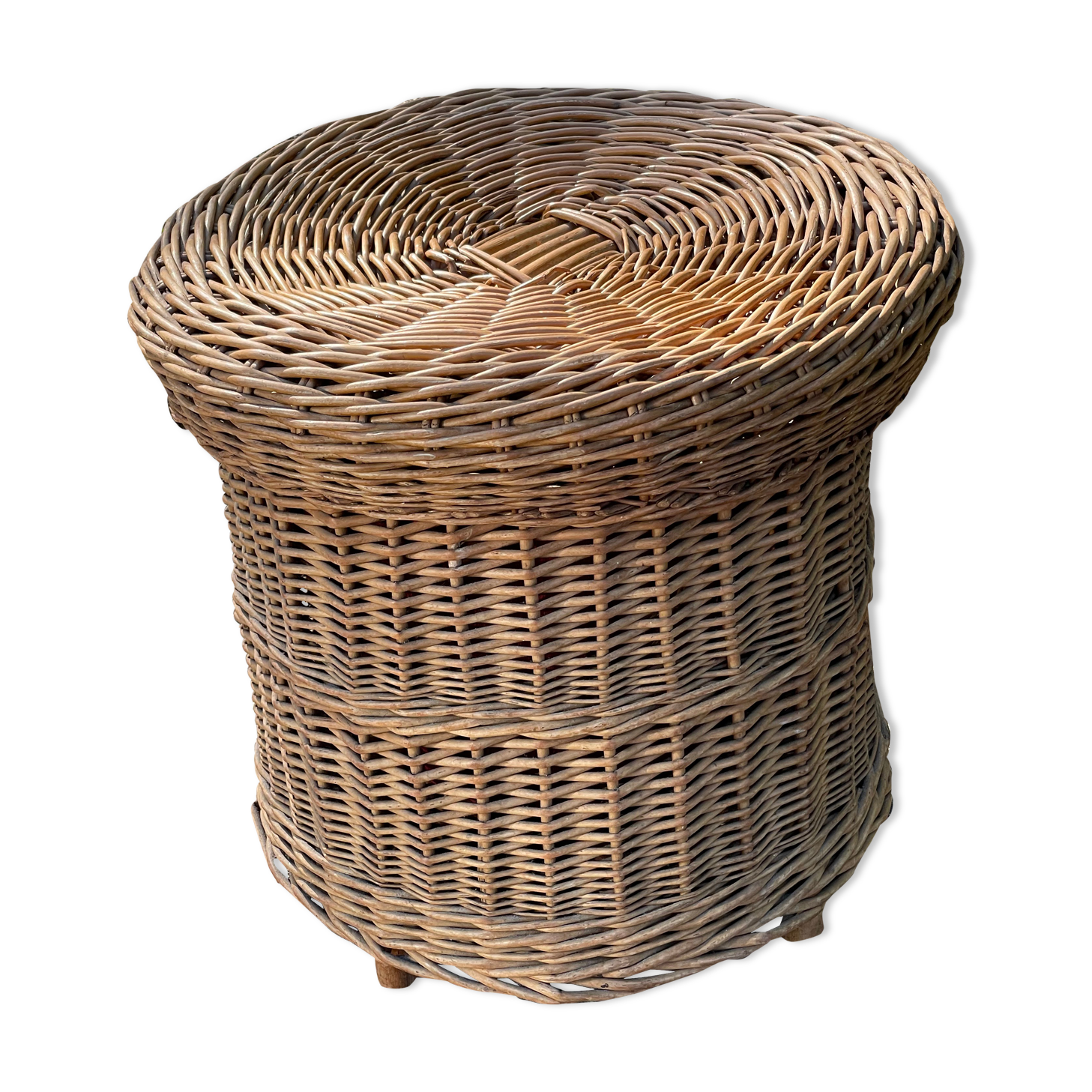 Rattan laundry basket