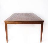 Table basse en teck avec carreaux rouges de design danois, années 1960