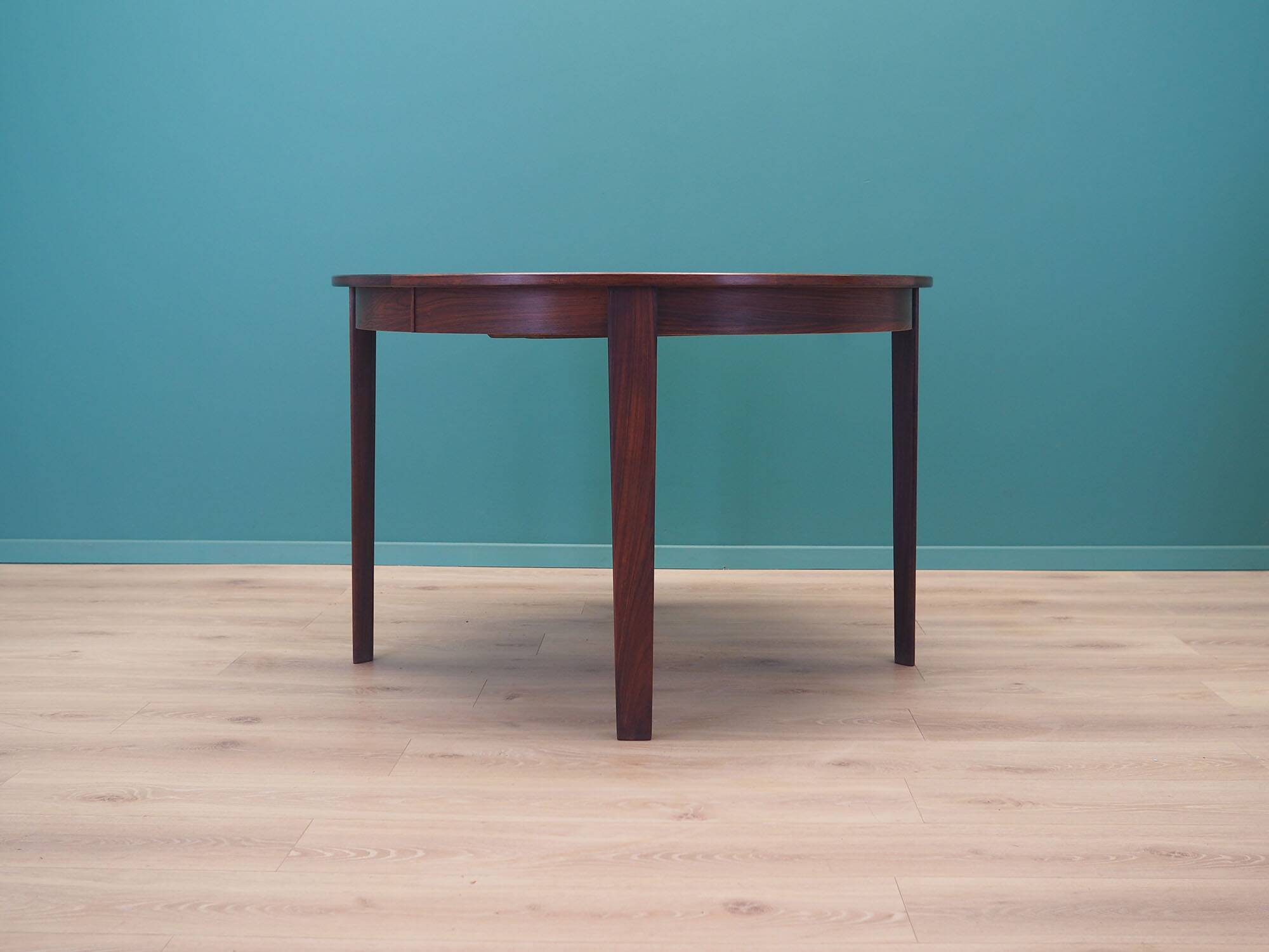 Round rosewood table, Danish design, 1960s, production: Denmark