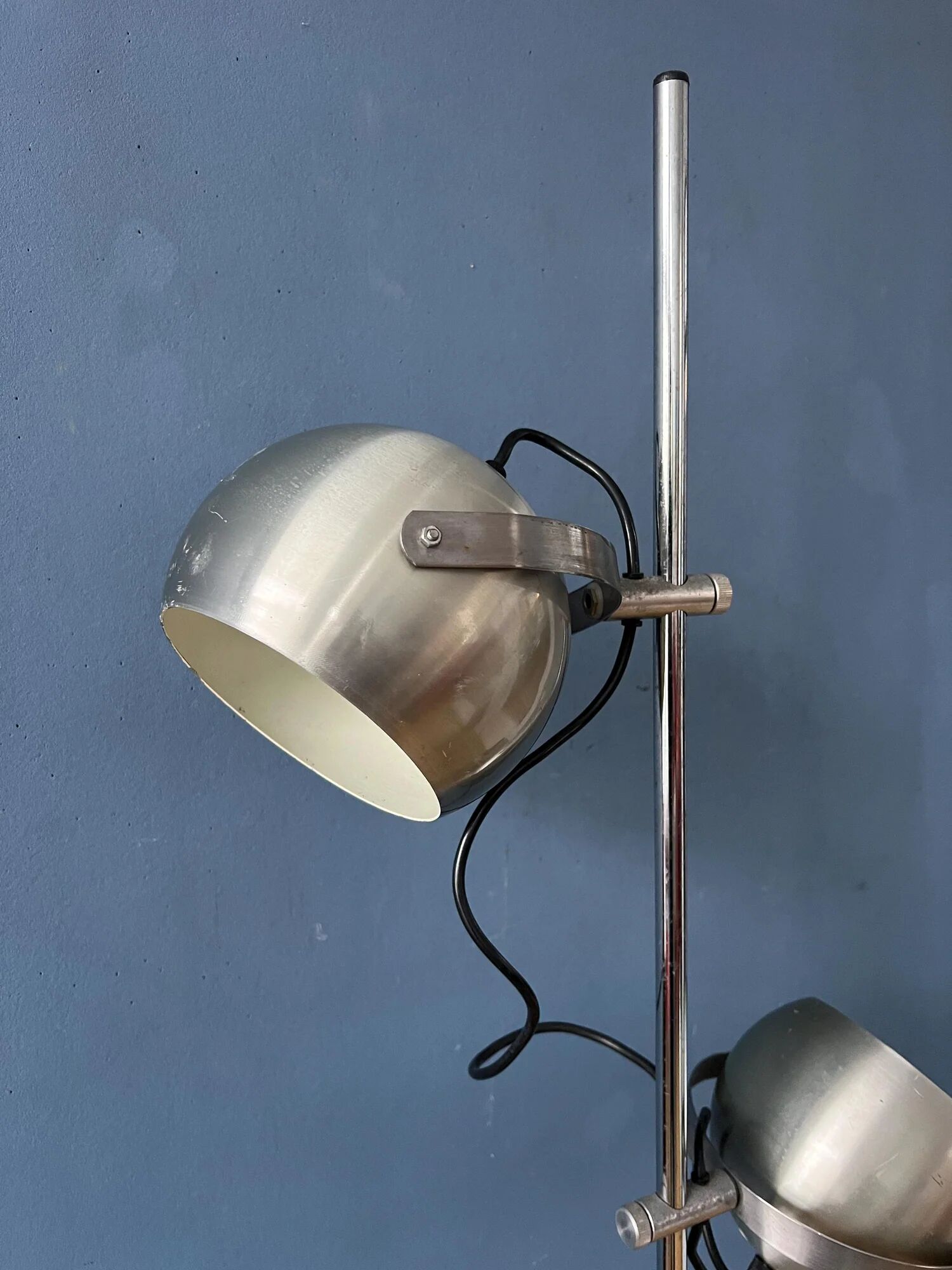 Silver mid-century vintage Herda eyeball floor lamp