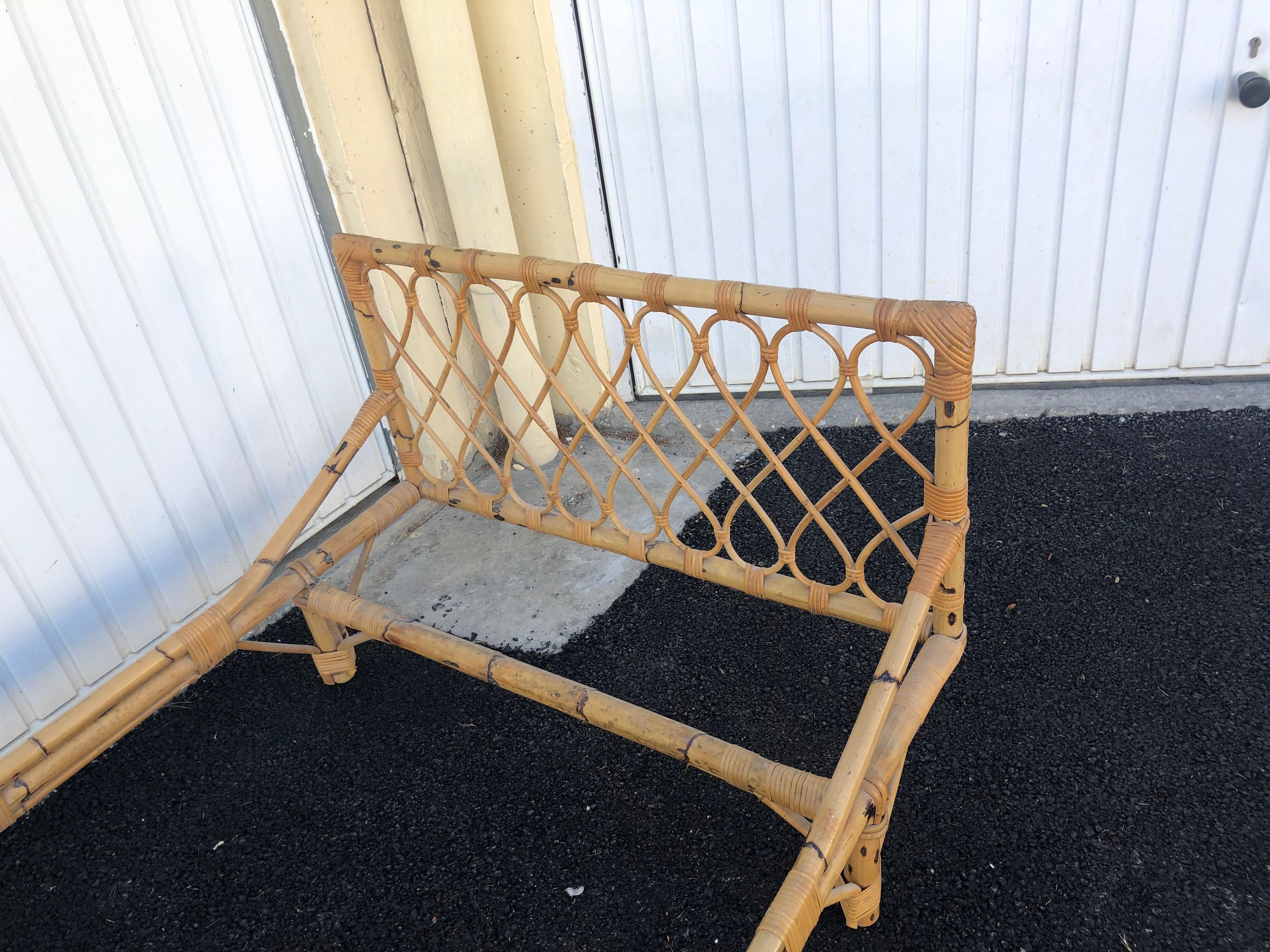 Vintage rattan bed one place