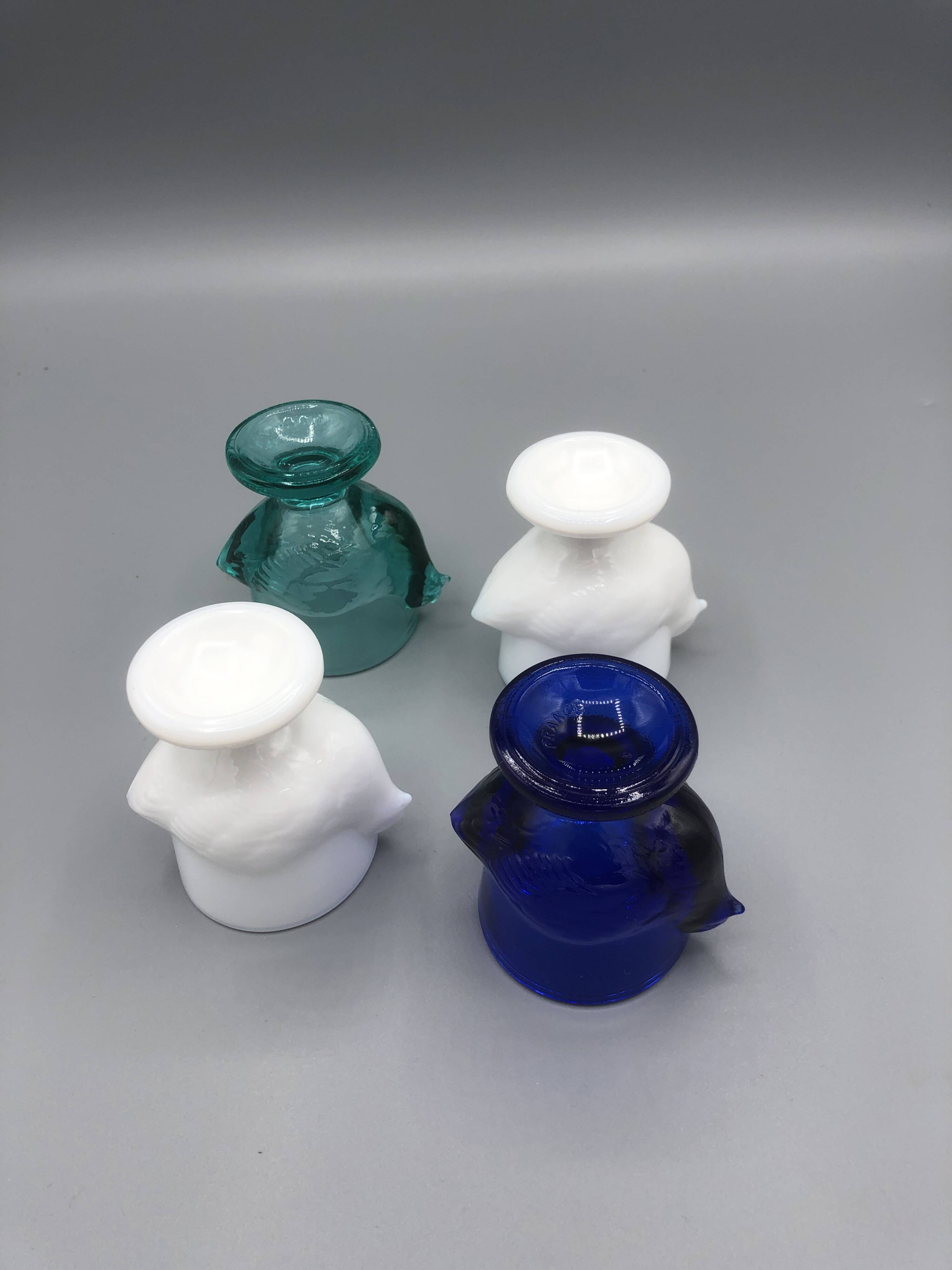 Set of 4 vintage Luminarc egg cups