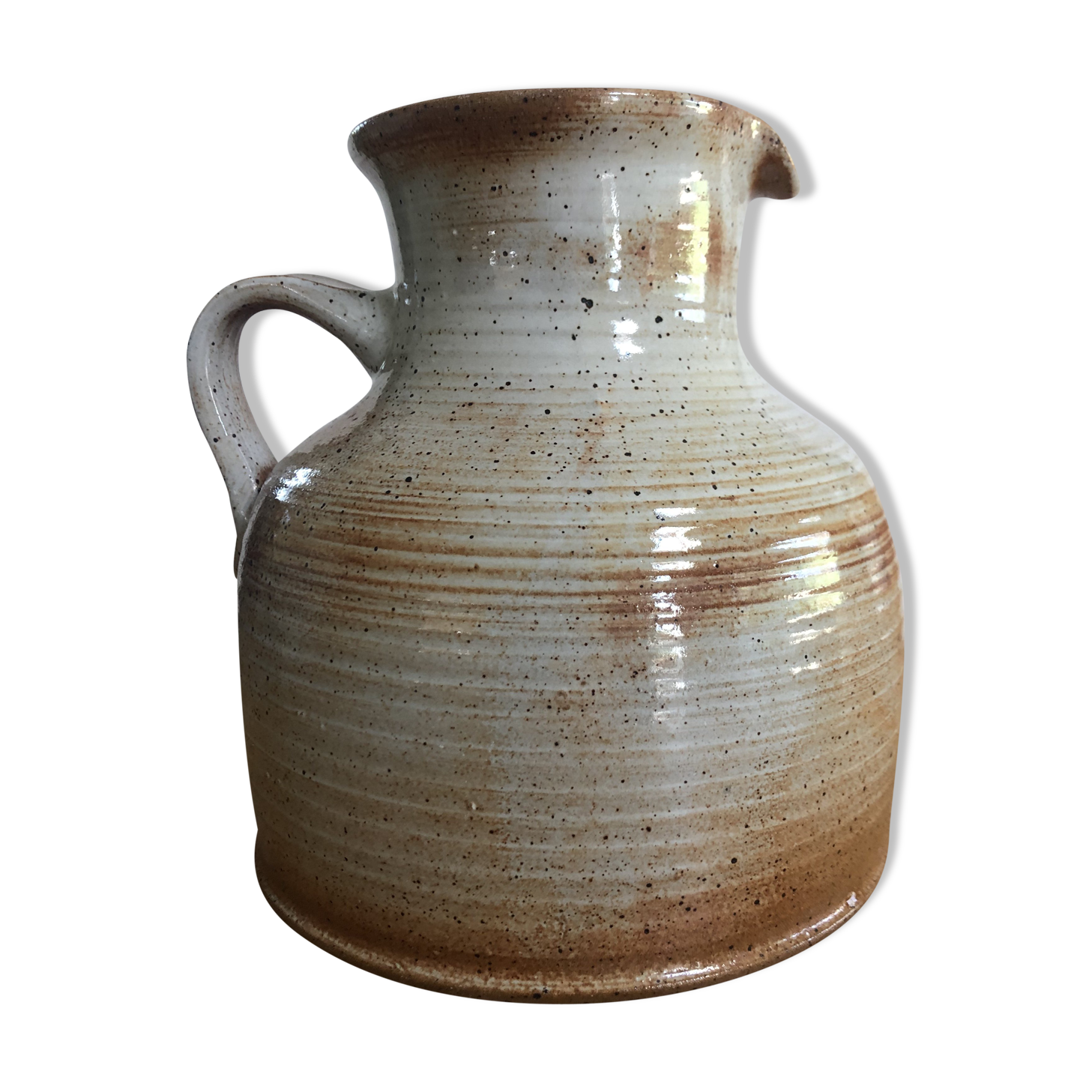 Speckled enamelled sandstone pitcher from Manufacture Sandstone of the Marais