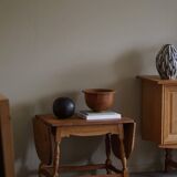 Danish mid-century folding side table in oak, Henning Kjærnulf, 1960s.