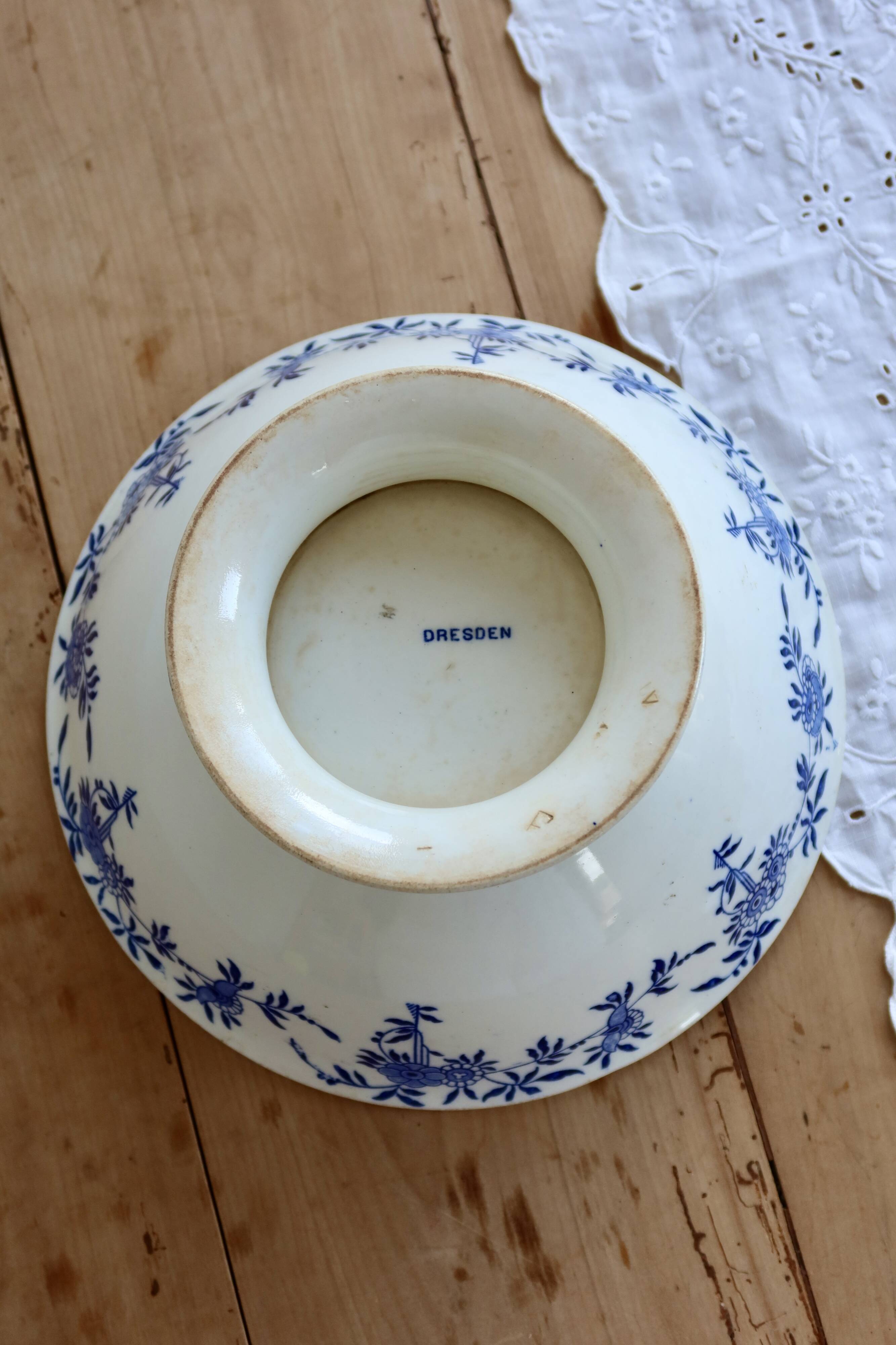 Saladier ancien porcelaine de Dresde bleu blanc