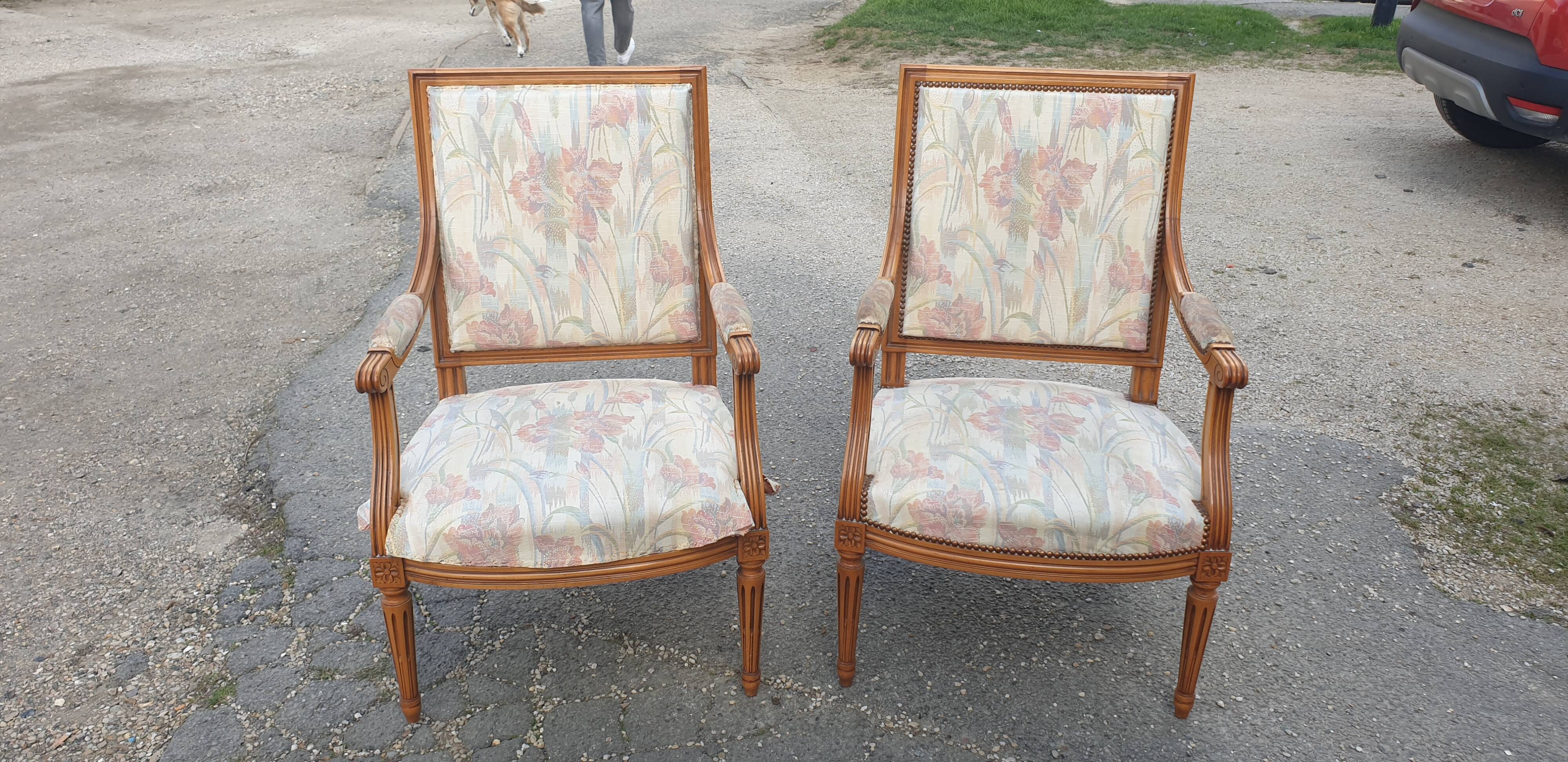 Pair of shepherds louis XVI