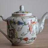 Chinese hand painted teapot Jingdezhen