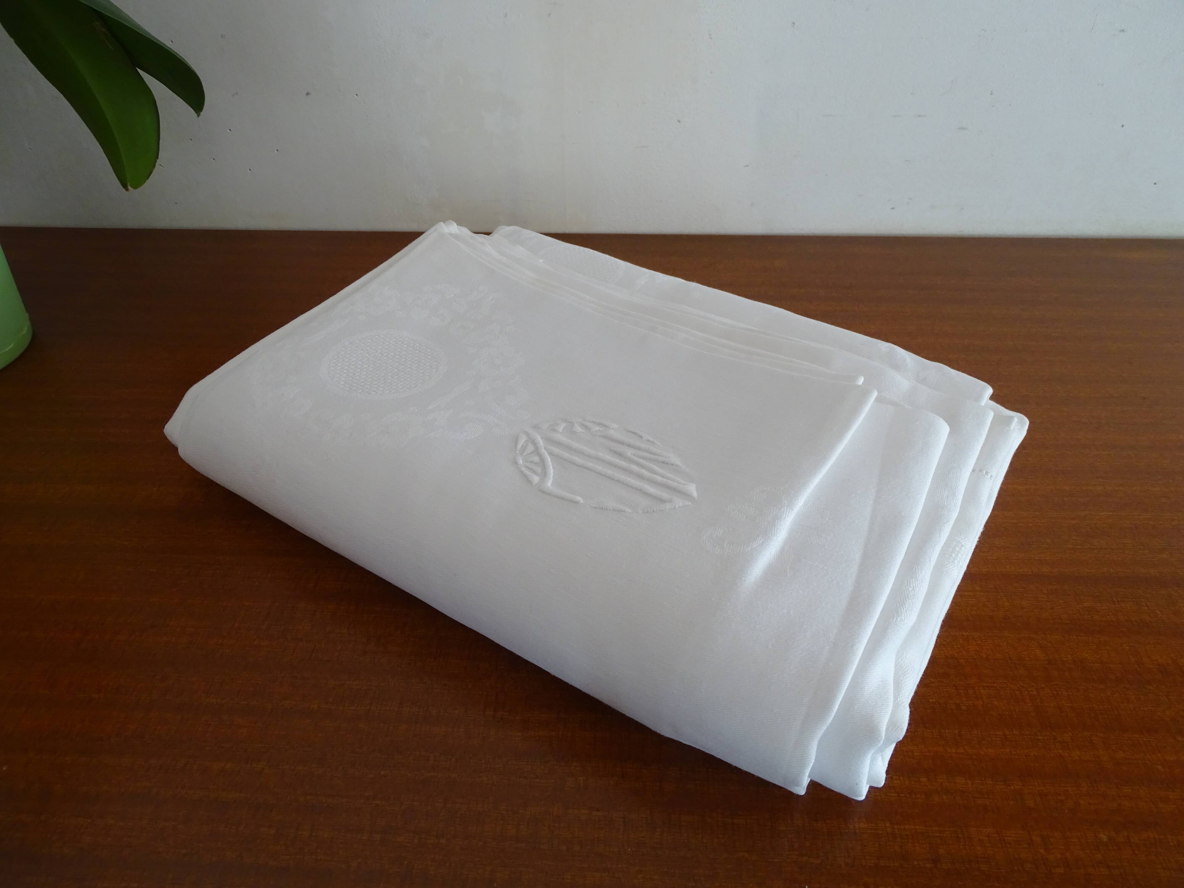 Art Deco damassed tablecloth and monogram 270 x 155