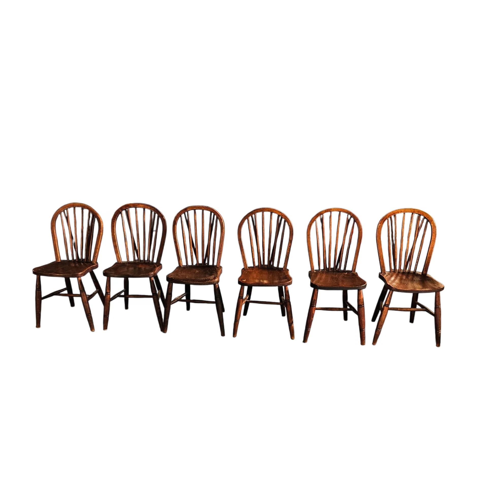6 x 19th century / Windsor stick back chairs