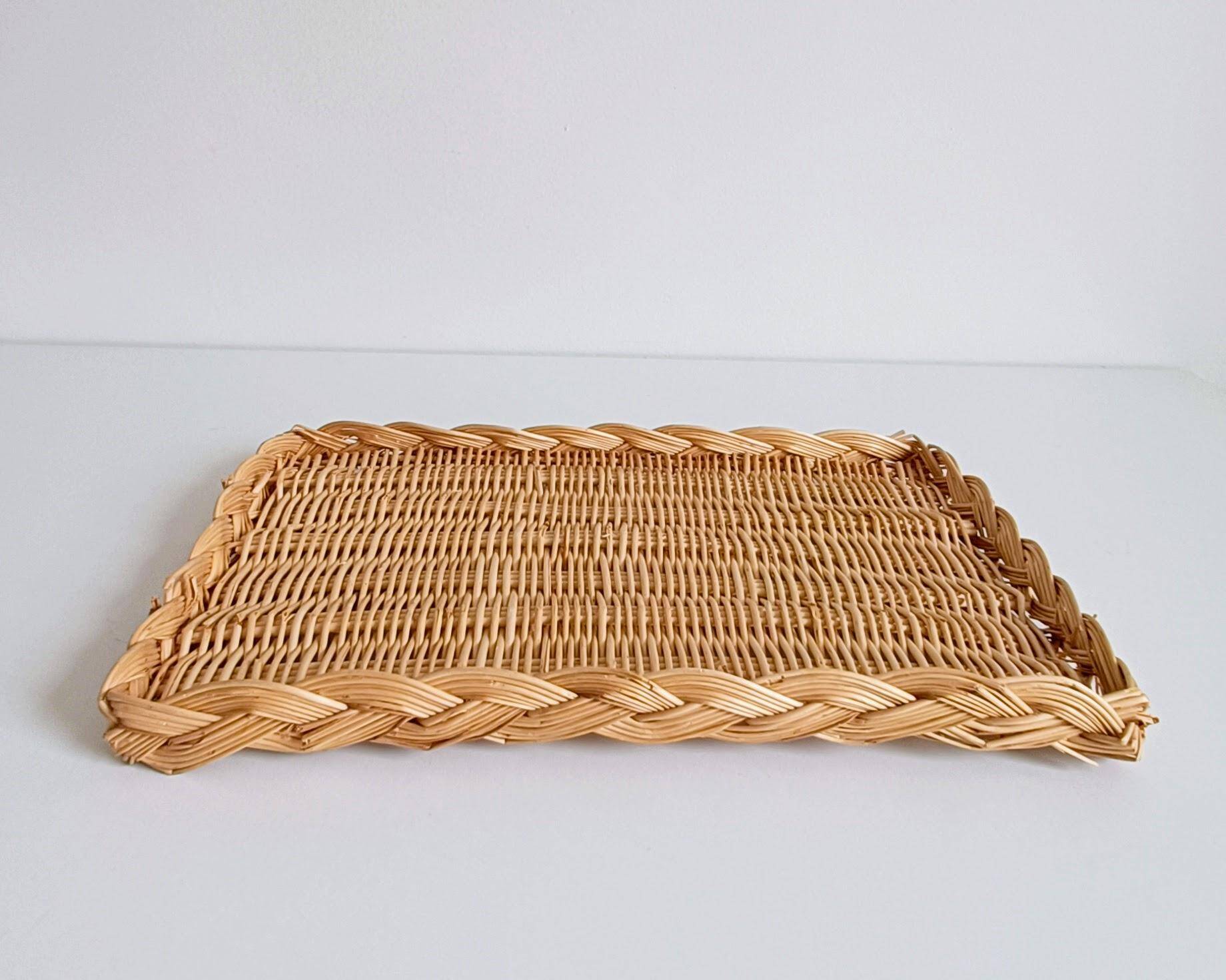 Panier en osier rustique de Provence, France, 20e siècle