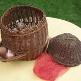 Basket with wicker lid