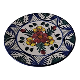 Assiette plat fleuri en faïence de Manises