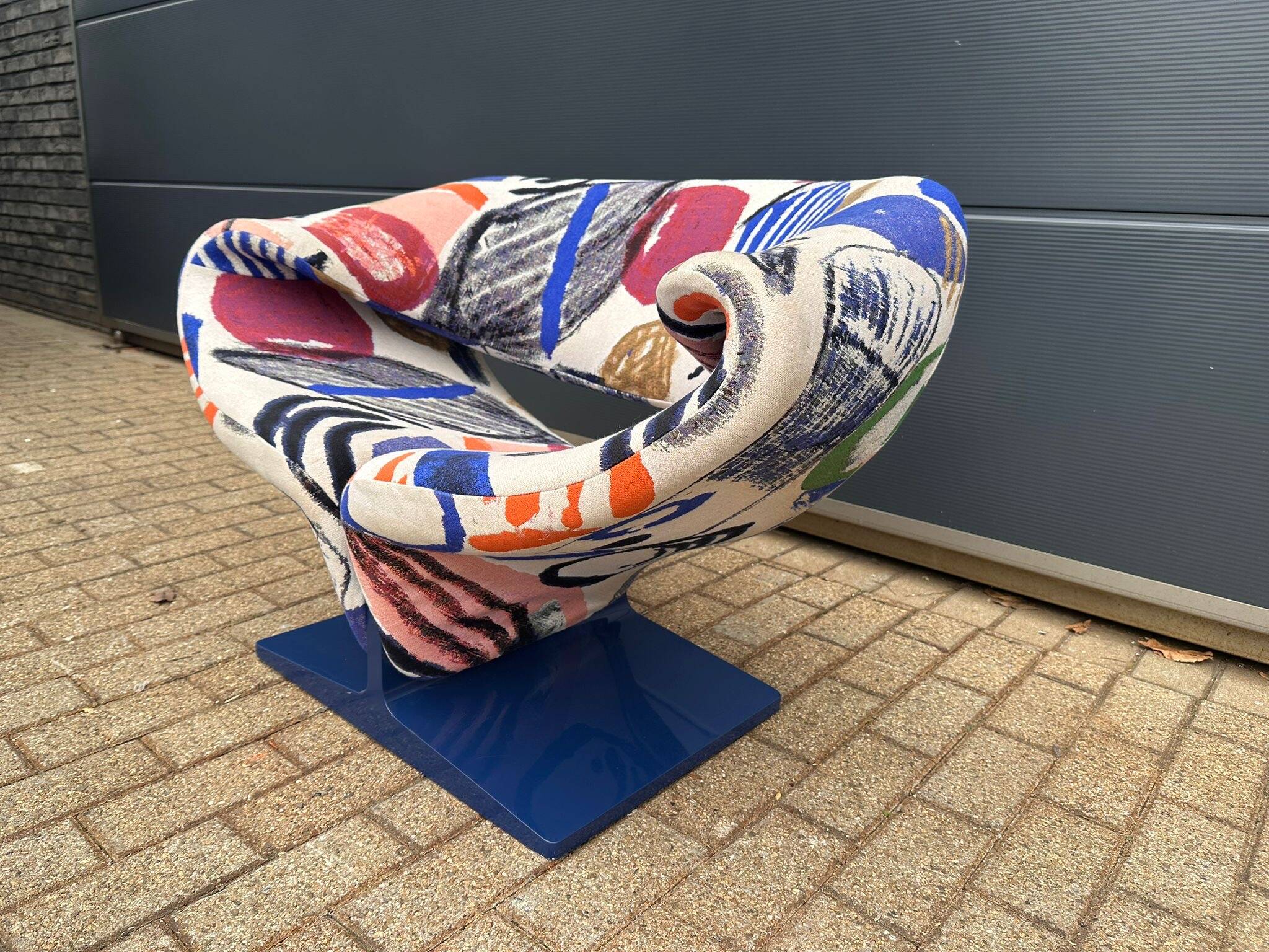 Artifort Ribbon chair by Pierre Paulin, Pierre Frey: The Painter's Canvas