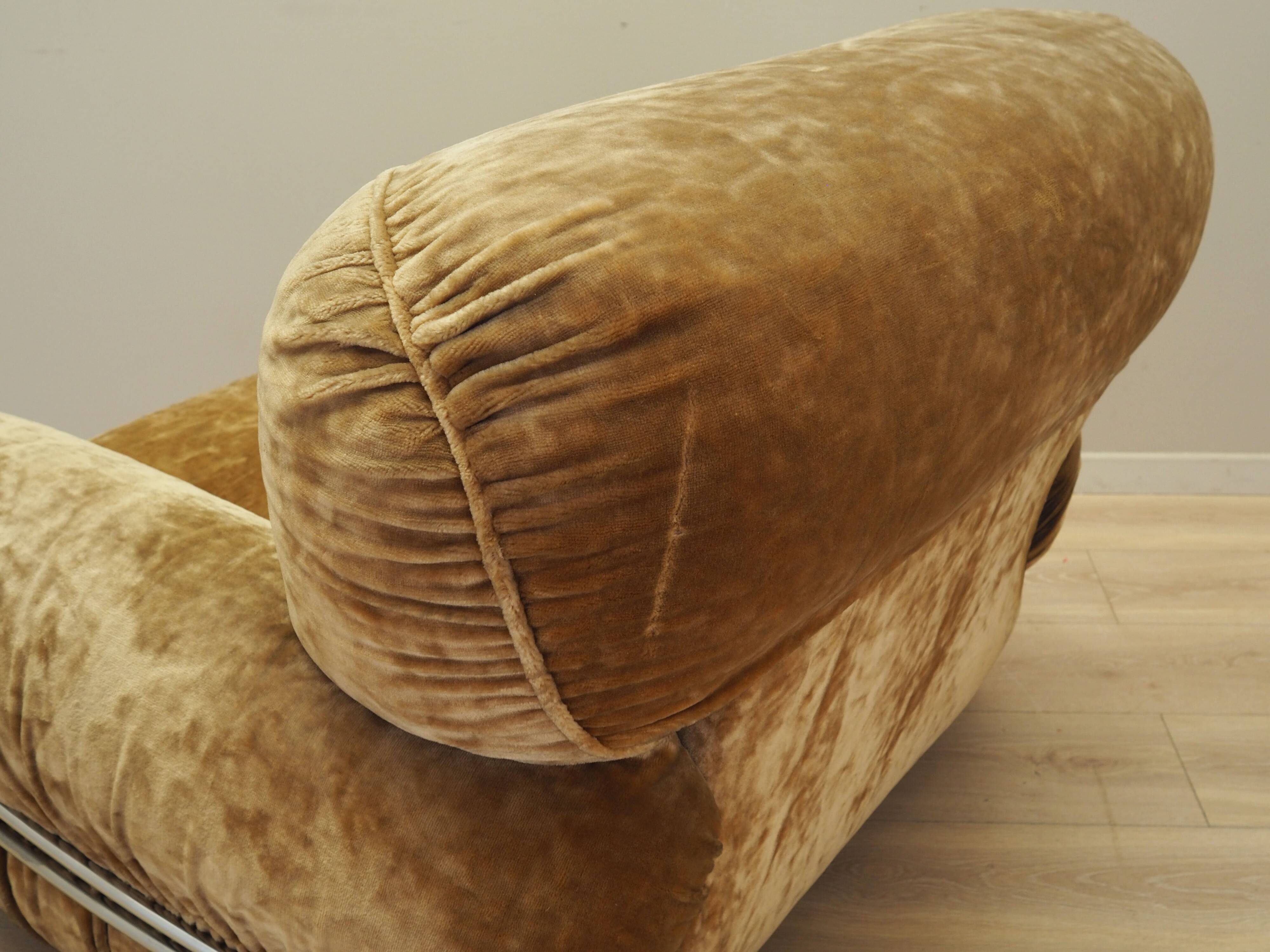 Velour armchair, Italian design, 1970s, production: Italy