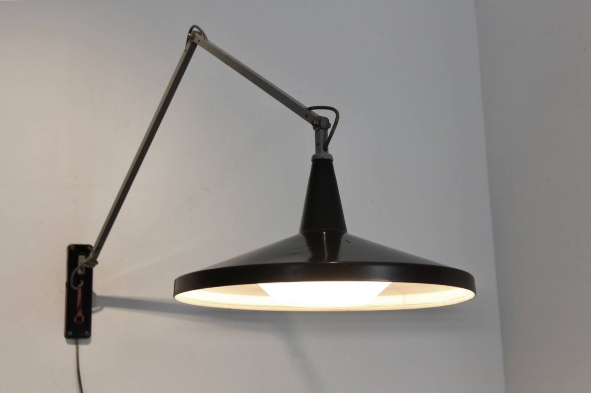 Gispen Panama Wall Lamp No. 4050 by Wim Rietveld & André Cordemeyer – Black