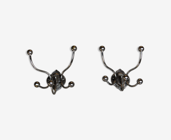 Paire de portes manteaux en laiton chromé vintage
