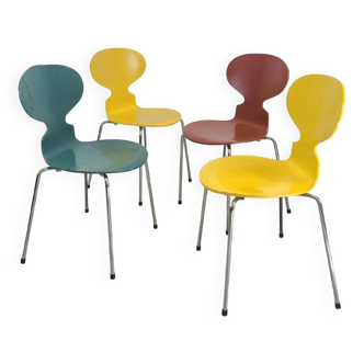 Ant chair designed by Arne Jacobsen, Fritz Hansen edition