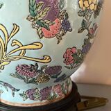 Large foot of enamel earthenware lamp with floral motifs (XX°)