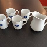 Lot 4 mugs & milk jug