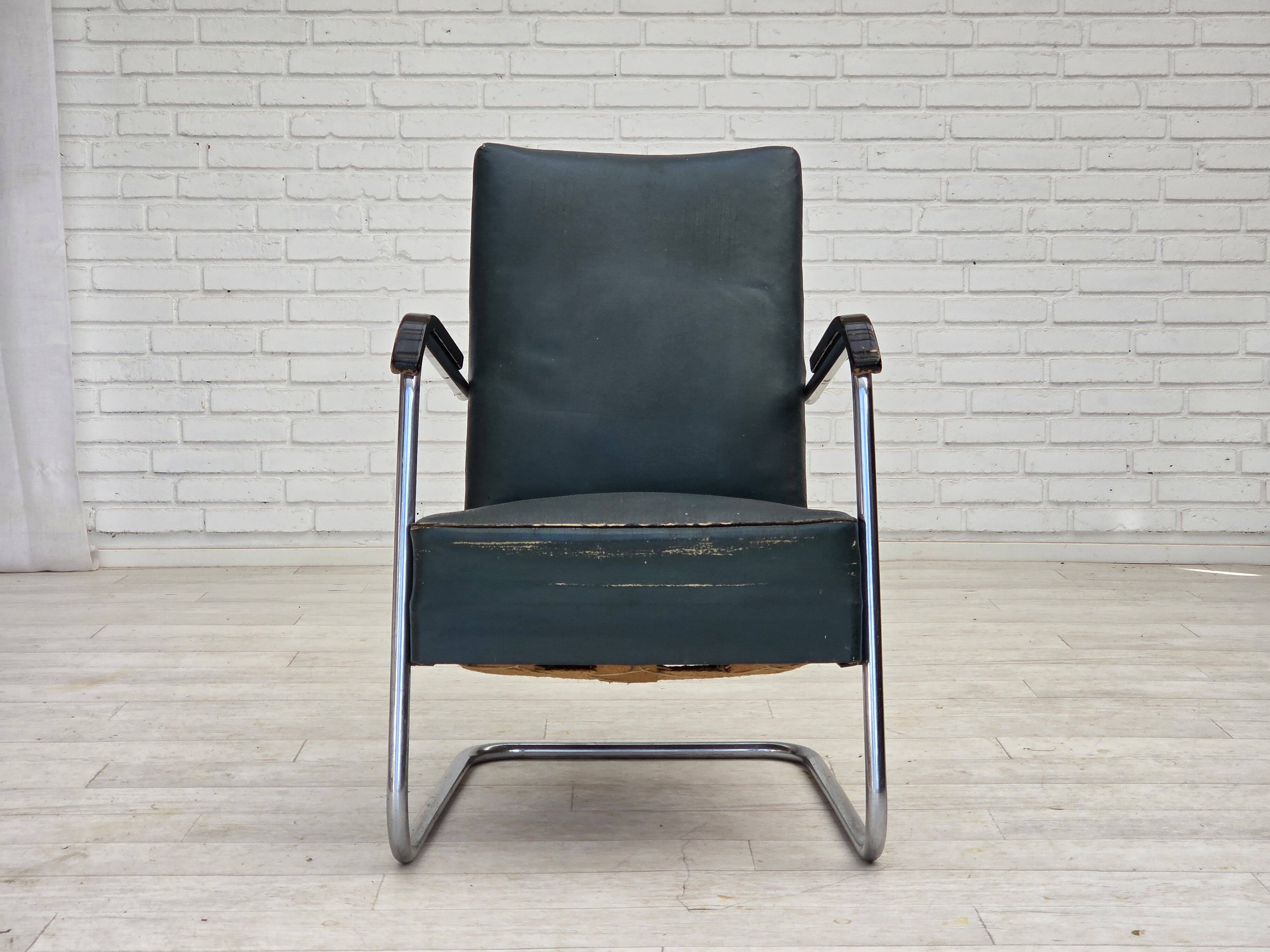 1950s, Scandinavian armchair in Bauhaus style, original condition.