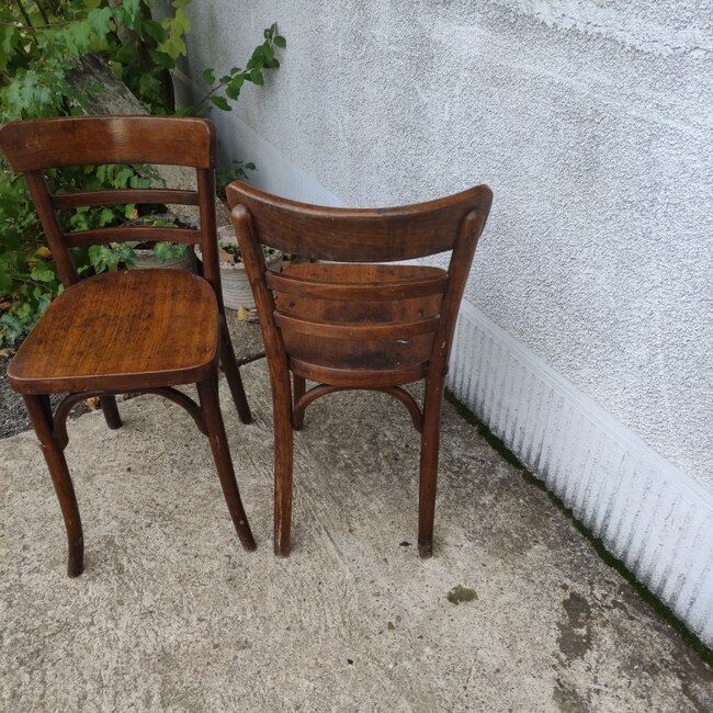 Paire de chaises de bistrot