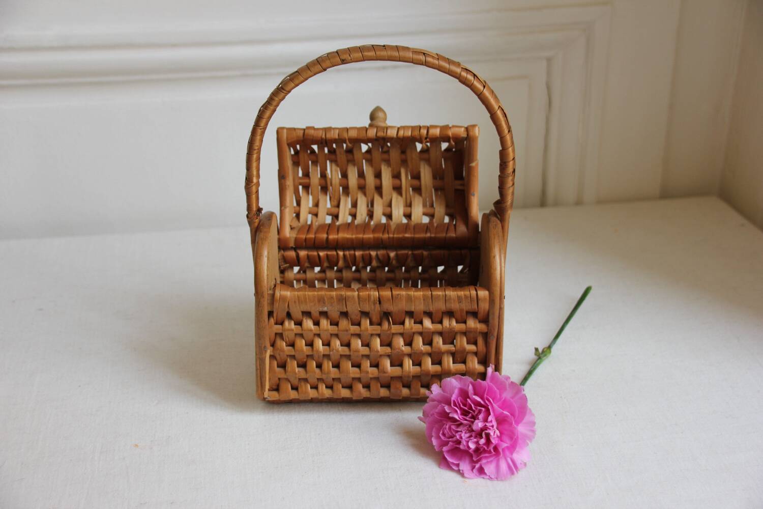 Panier en bois et en osier