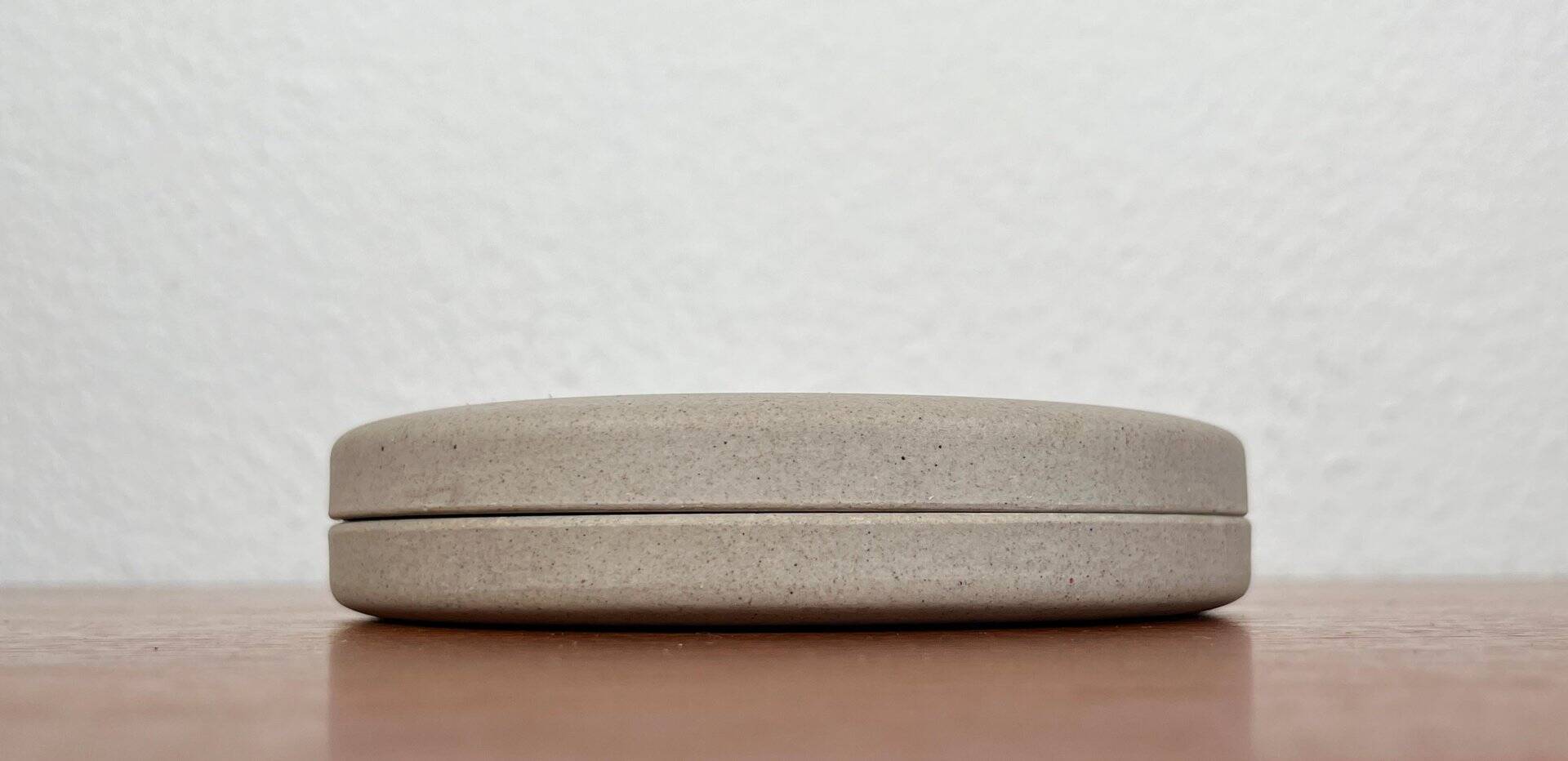 Vintage stoneware bowl with lid by Tove Rappold for Knabstrup, Denmark, 1970s.