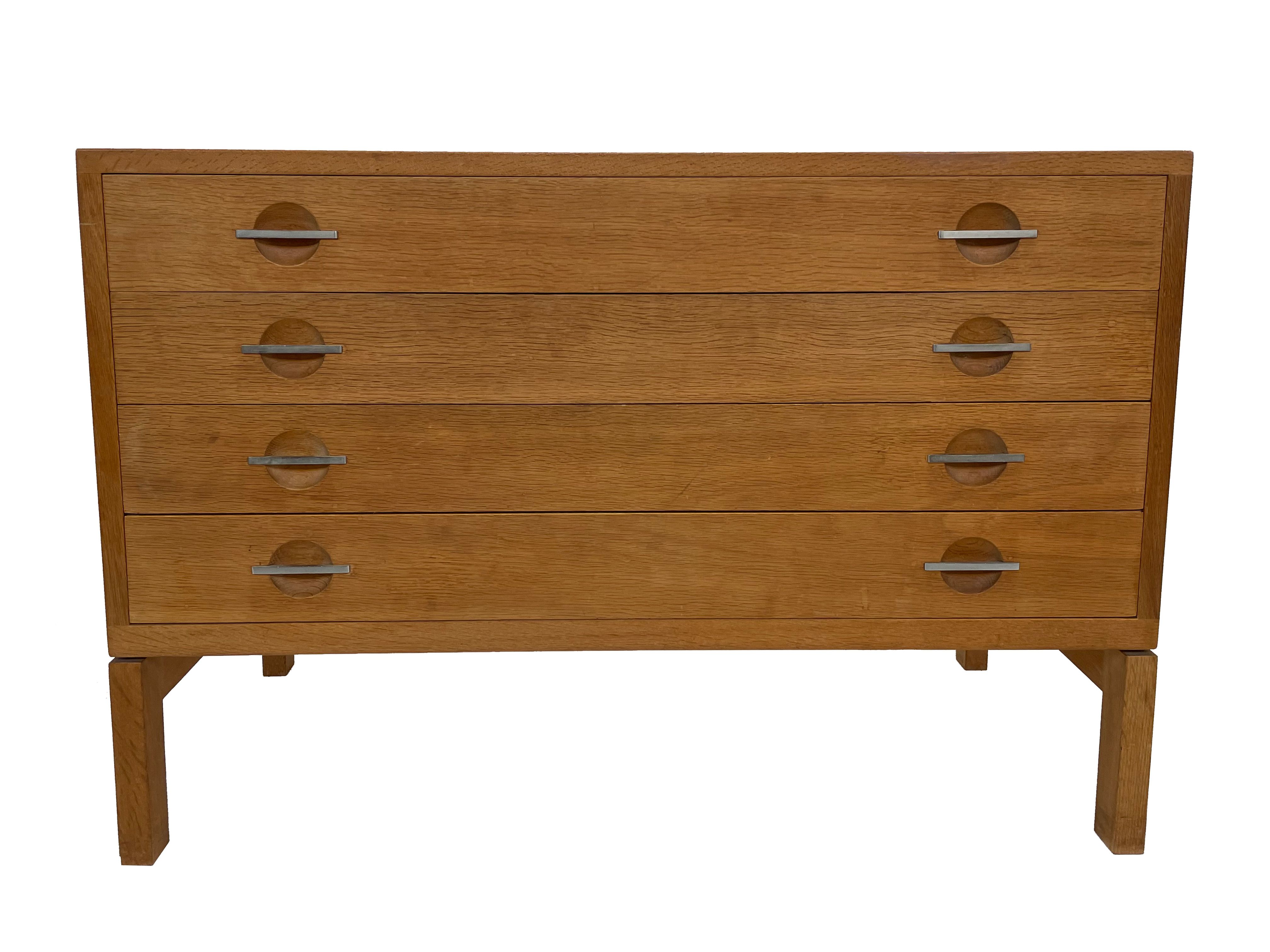 Hans J Wegner oak chest of drawers for RY Møbler, Denmark 60
